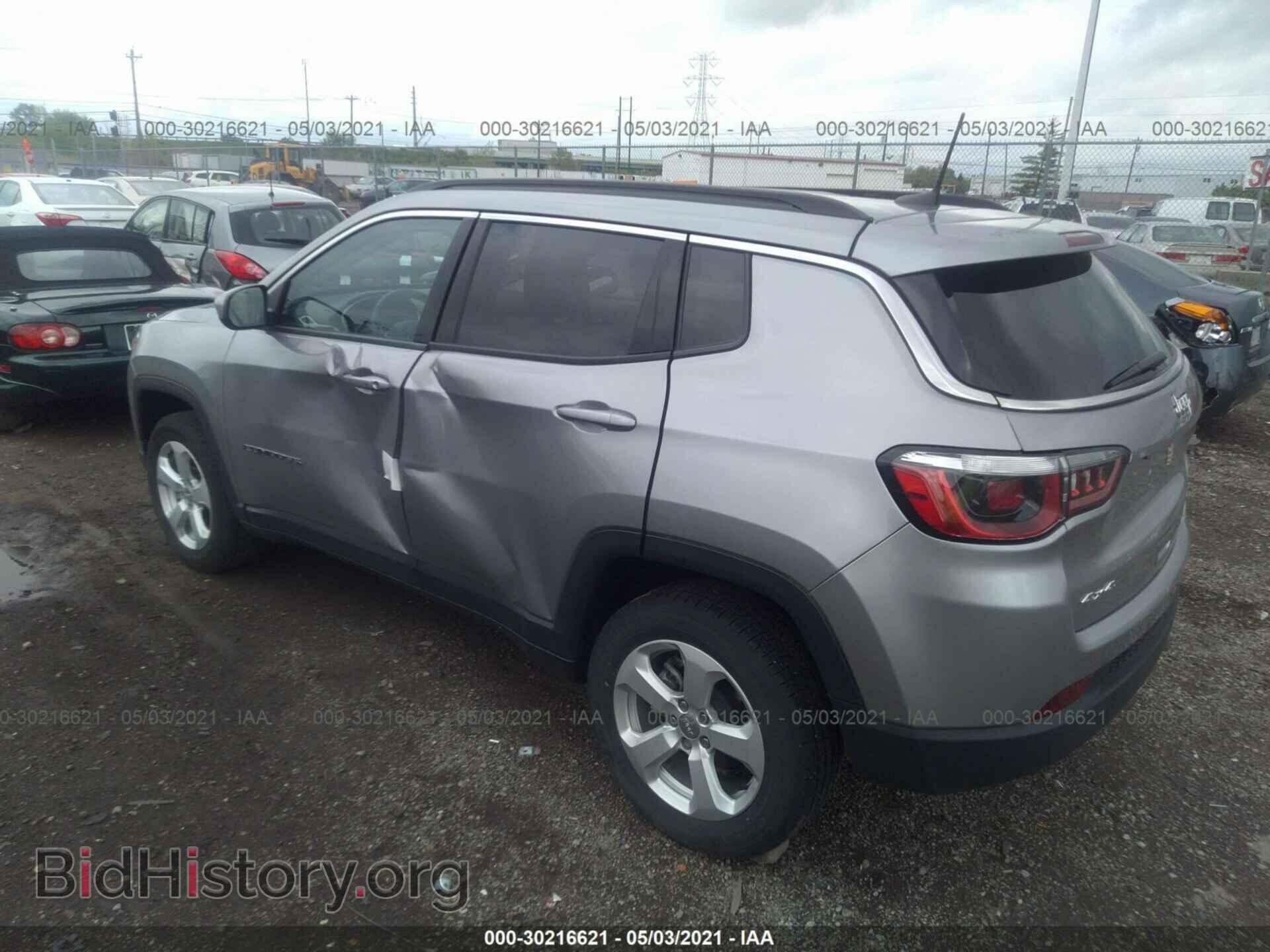 2019 JEEP COMPASS - VIN: 3C4NJDBB8KT735324 - Фото 3
