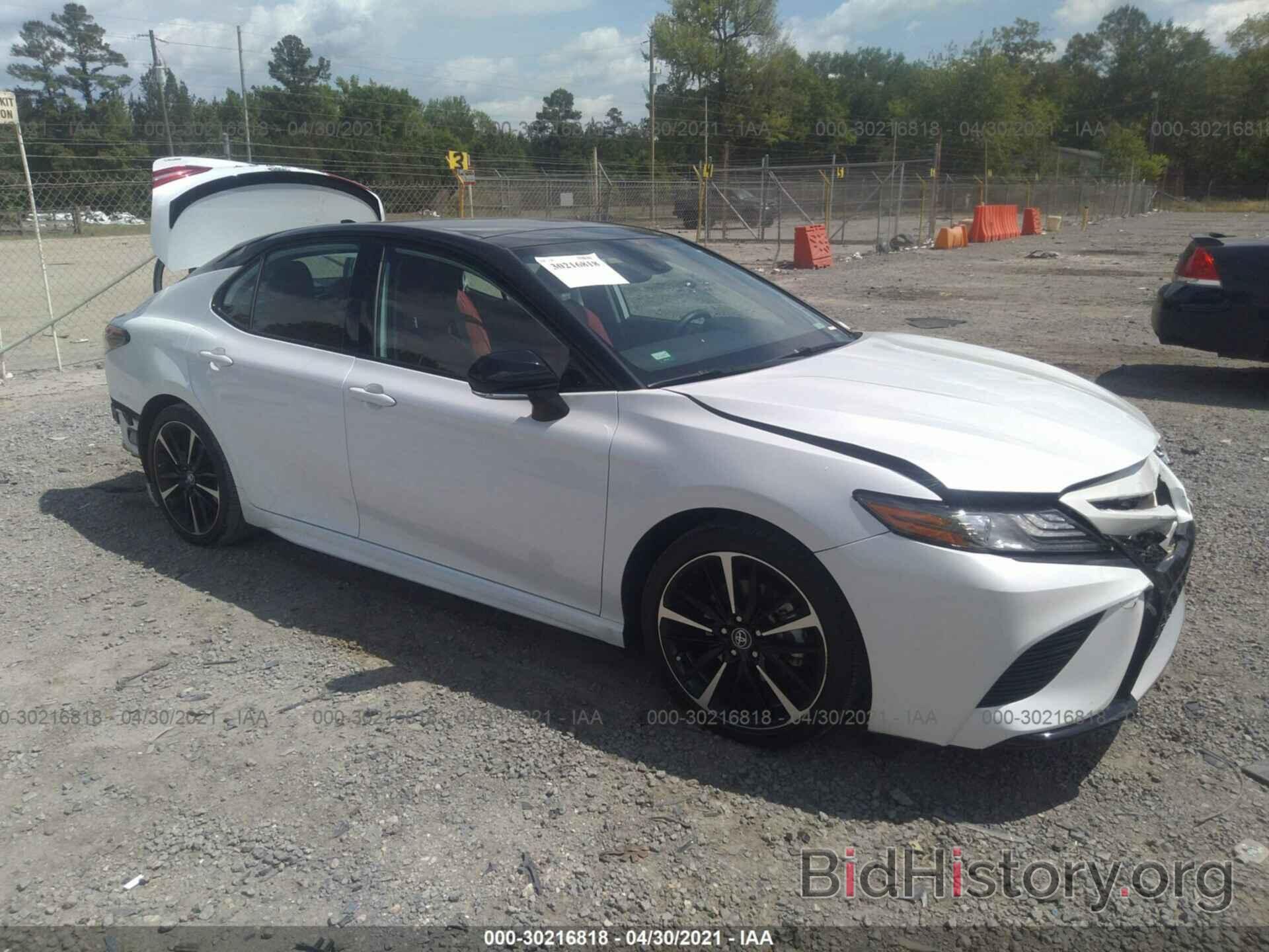 Photo 4T1B61HKXKU242594 - TOYOTA CAMRY 2019