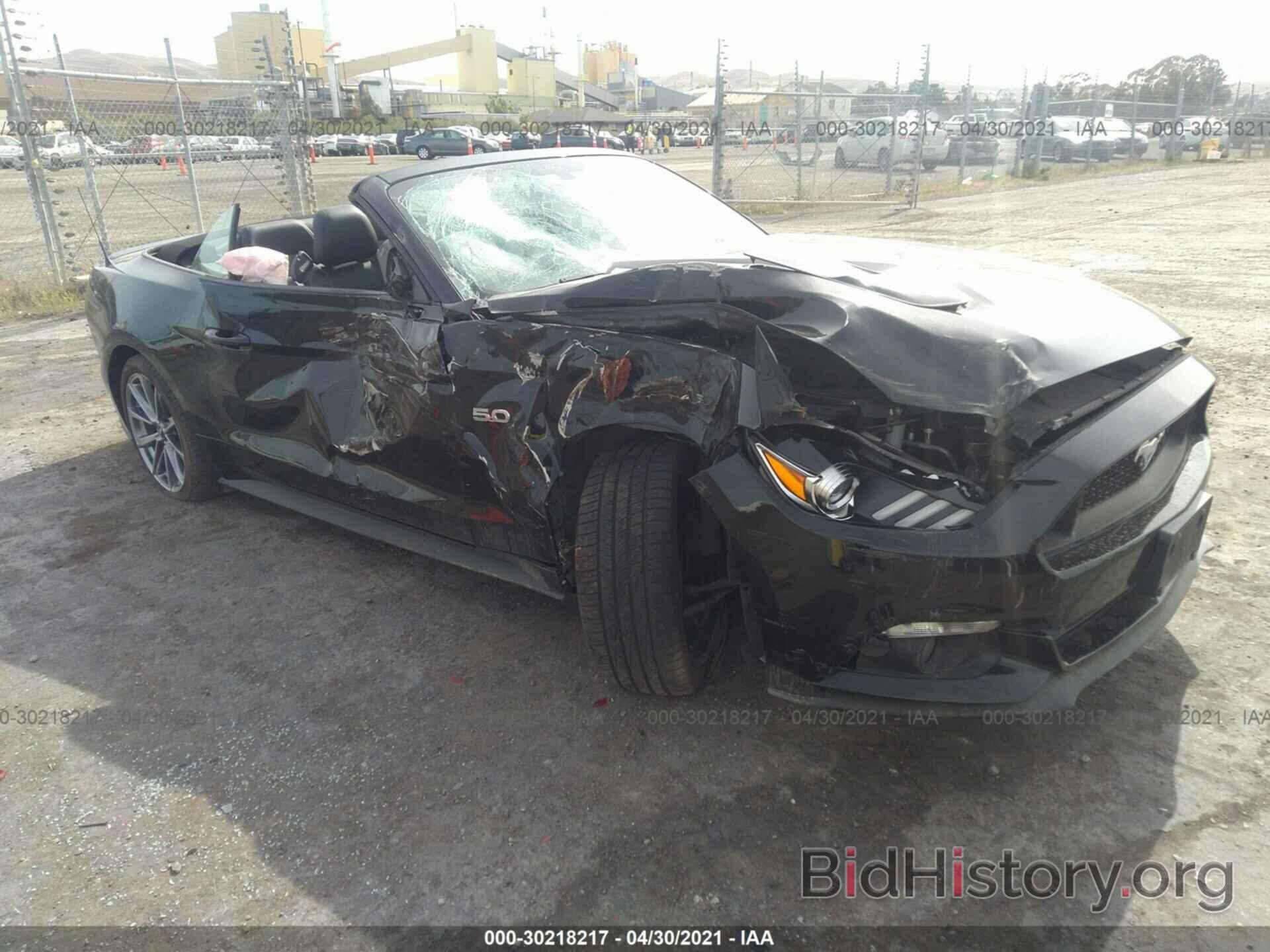 Photo 1FATP8FF4F5404066 - FORD MUSTANG 2015