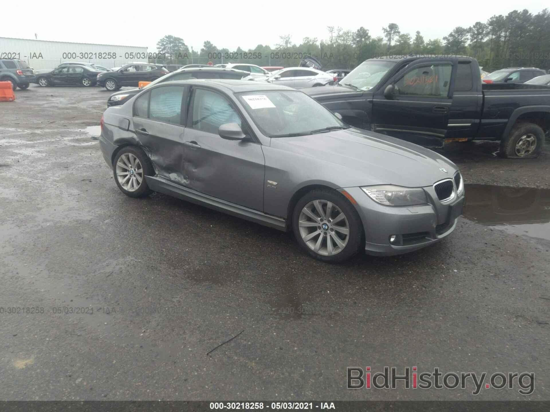 Photo WBAPK5C56BF123926 - BMW 3 SERIES 2011