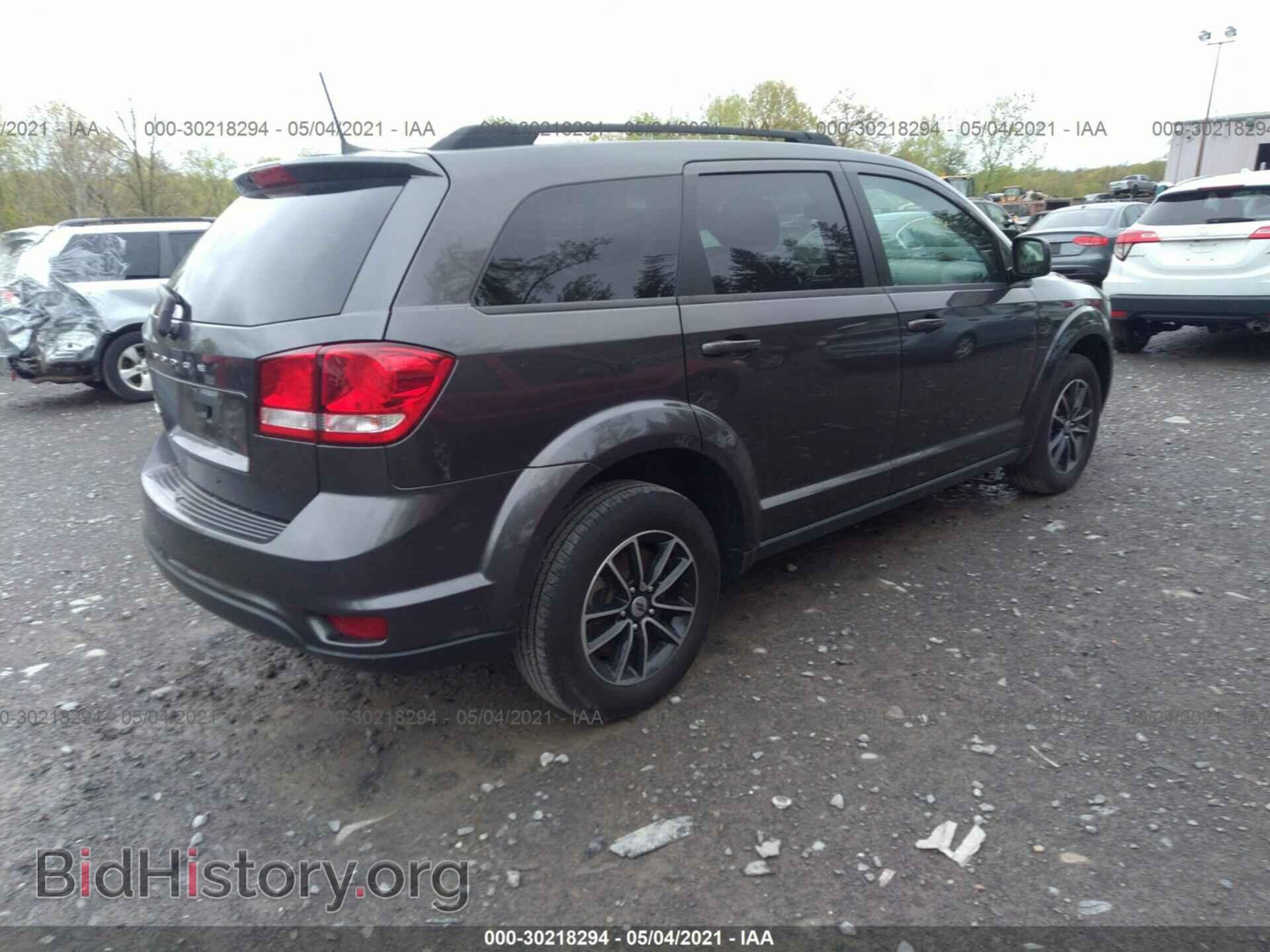 2019 DODGE JOURNEY - VIN: 3C4PDCBB1KT731948 - Фото 4