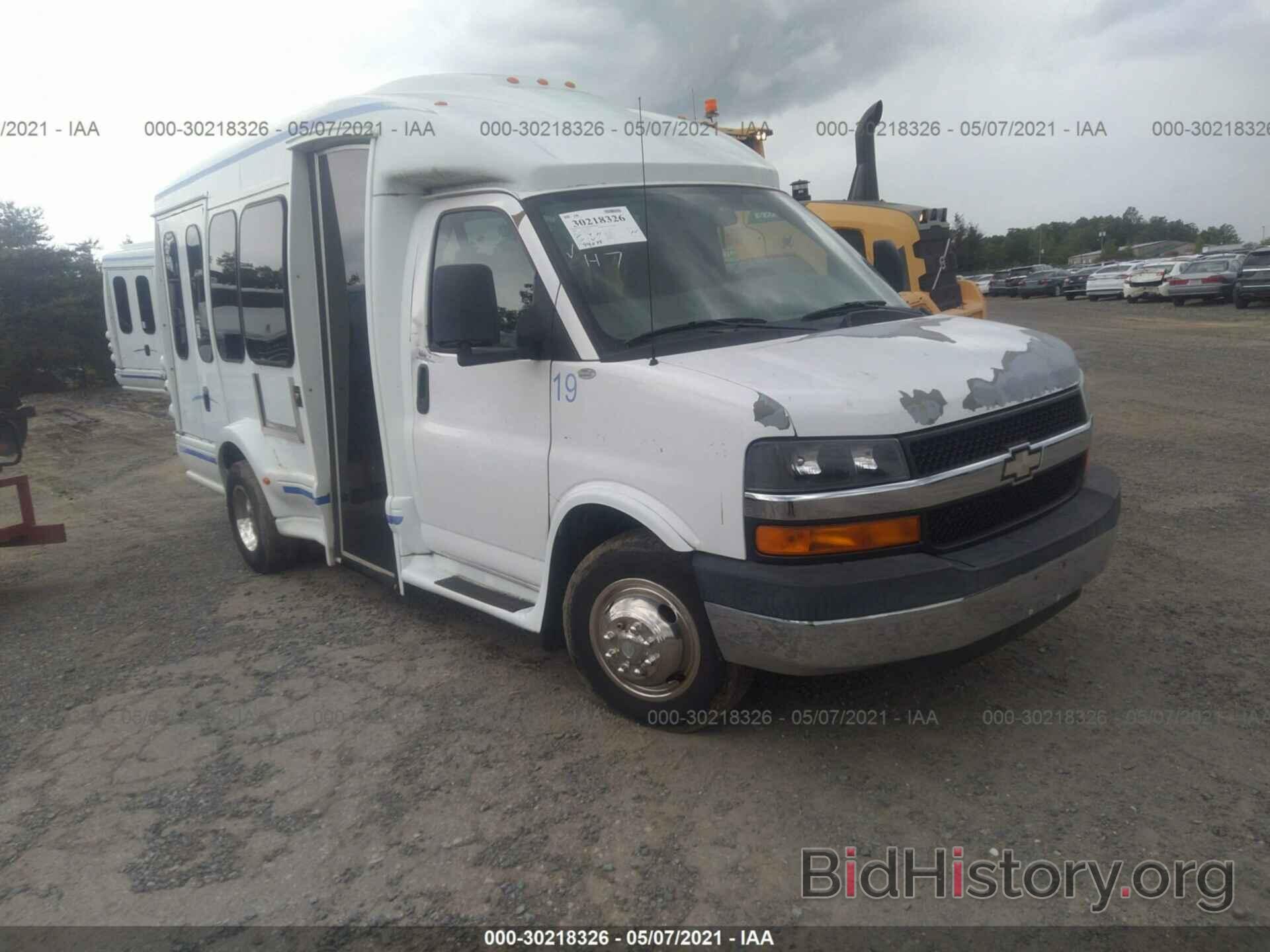 Photo 1GBJG31KX81220337 - CHEVROLET EXPRESS COMMERCIAL 2008