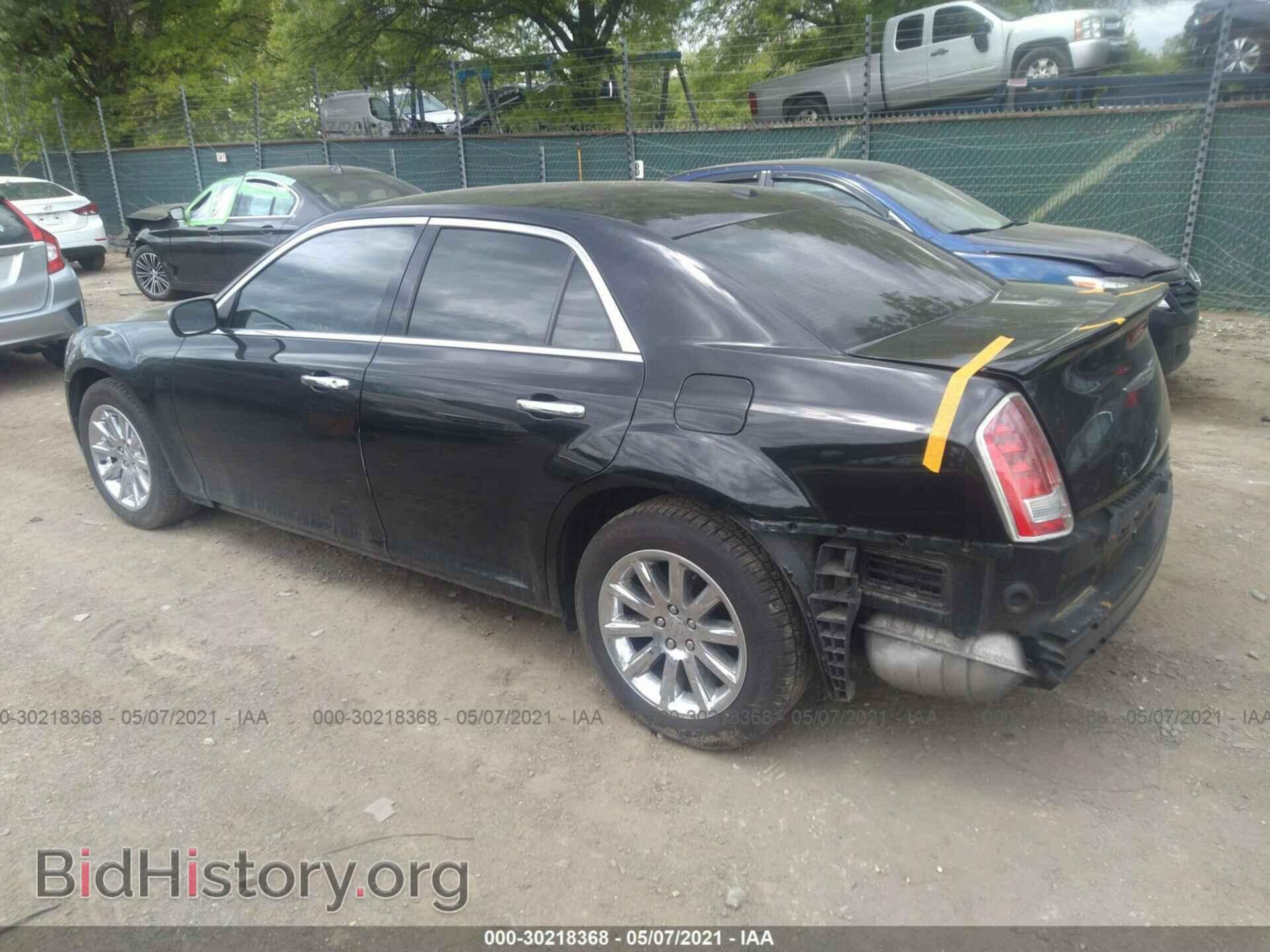 2012 CHRYSLER 300 - VIN: 2C3CCACGXCH192132 - Фото 3