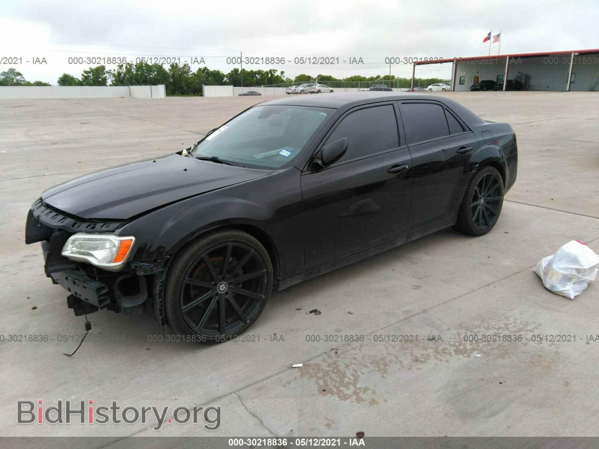 2012 CHRYSLER 300 - VIN: 2C3CCAET6CH283392 - Фото 2