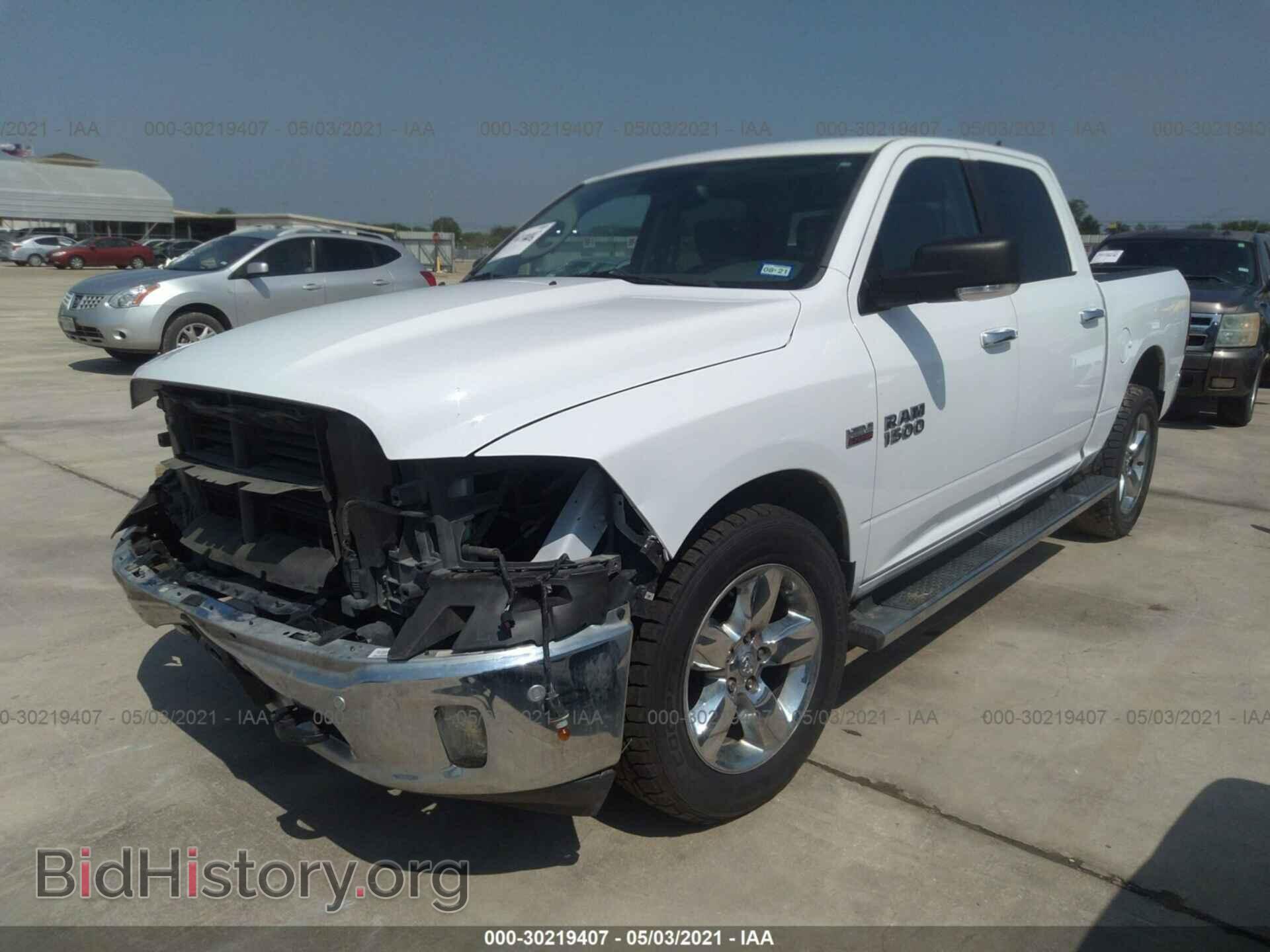 2015 RAM 1500 - VIN: 1C6RR7LT5FS758688 - Photo 2