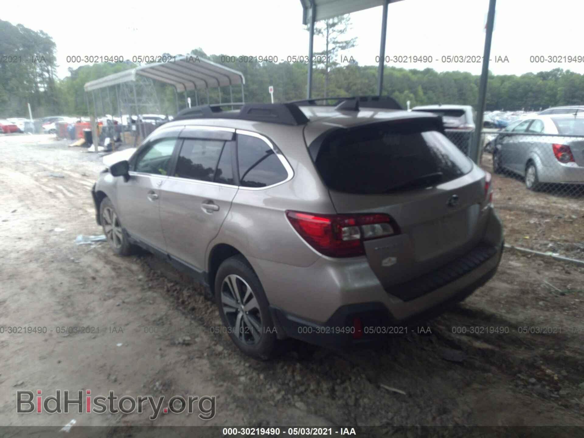 2019 SUBARU OUTBACK - VIN: 4S4BSANC4K3242671 - Фото 3