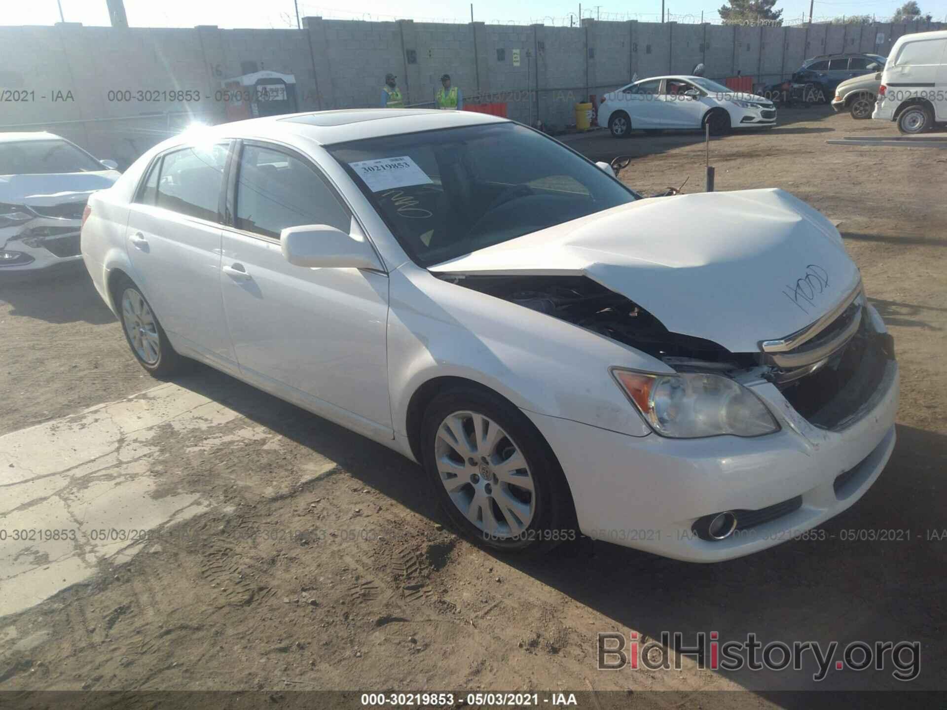 Photo 4T1BK36B08U322599 - TOYOTA AVALON 2008