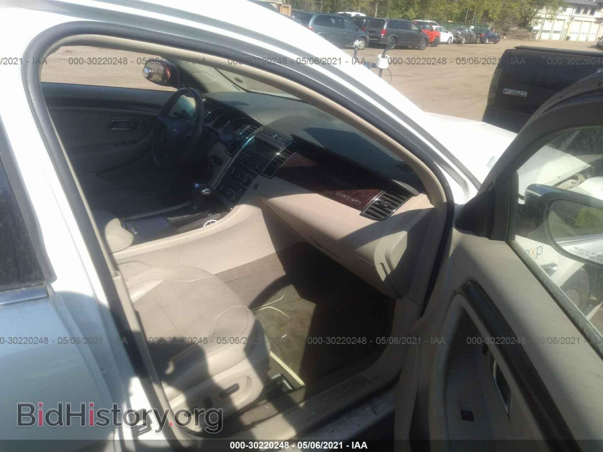 2011 FORD TAURUS - VIN: 1FAHP2FW6BG112890 - Photo 5