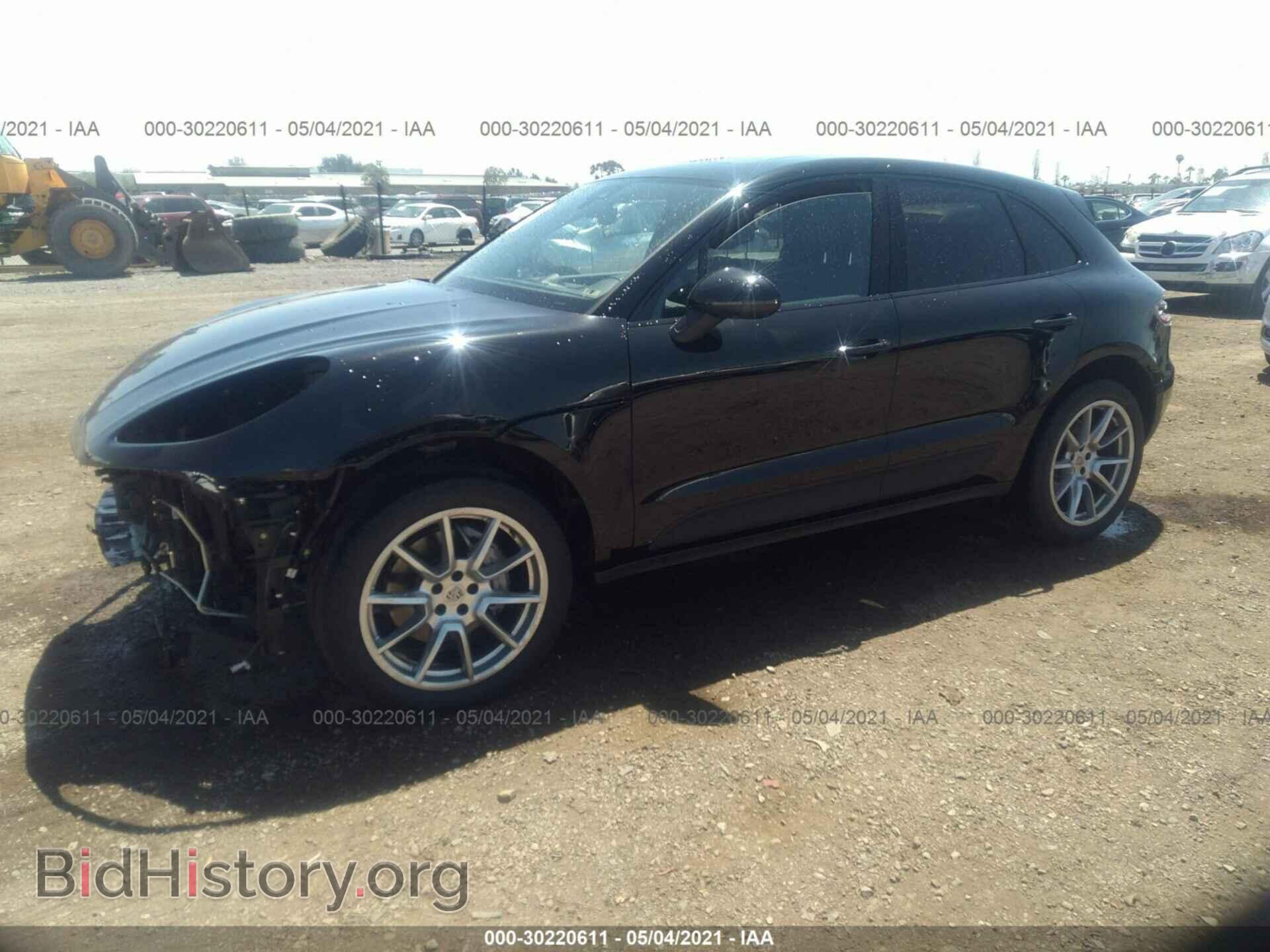 2017 PORSCHE MACAN - VIN: WP1AB2A58HLB14678 - Фото 2