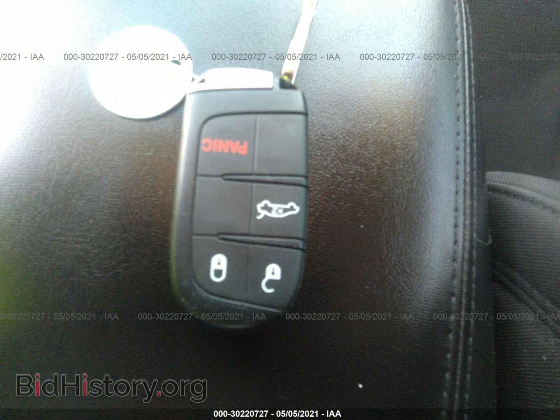 2015 CHRYSLER 200 - VIN: 1C3CCCABXFN740869 - Фото 11