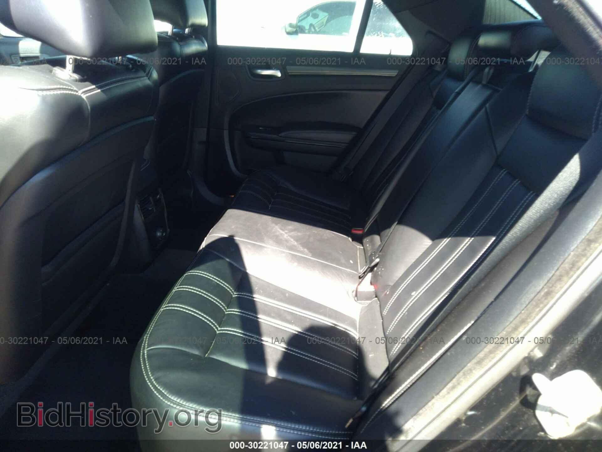 2013 CHRYSLER 300 - VIN: 2C3CCABG2DH556403 - Фото 8