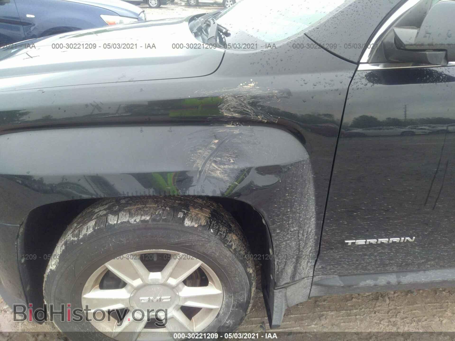 2011 GMC TERRAIN - VIN: 2CTALSEC1B6456792 - Photo 6