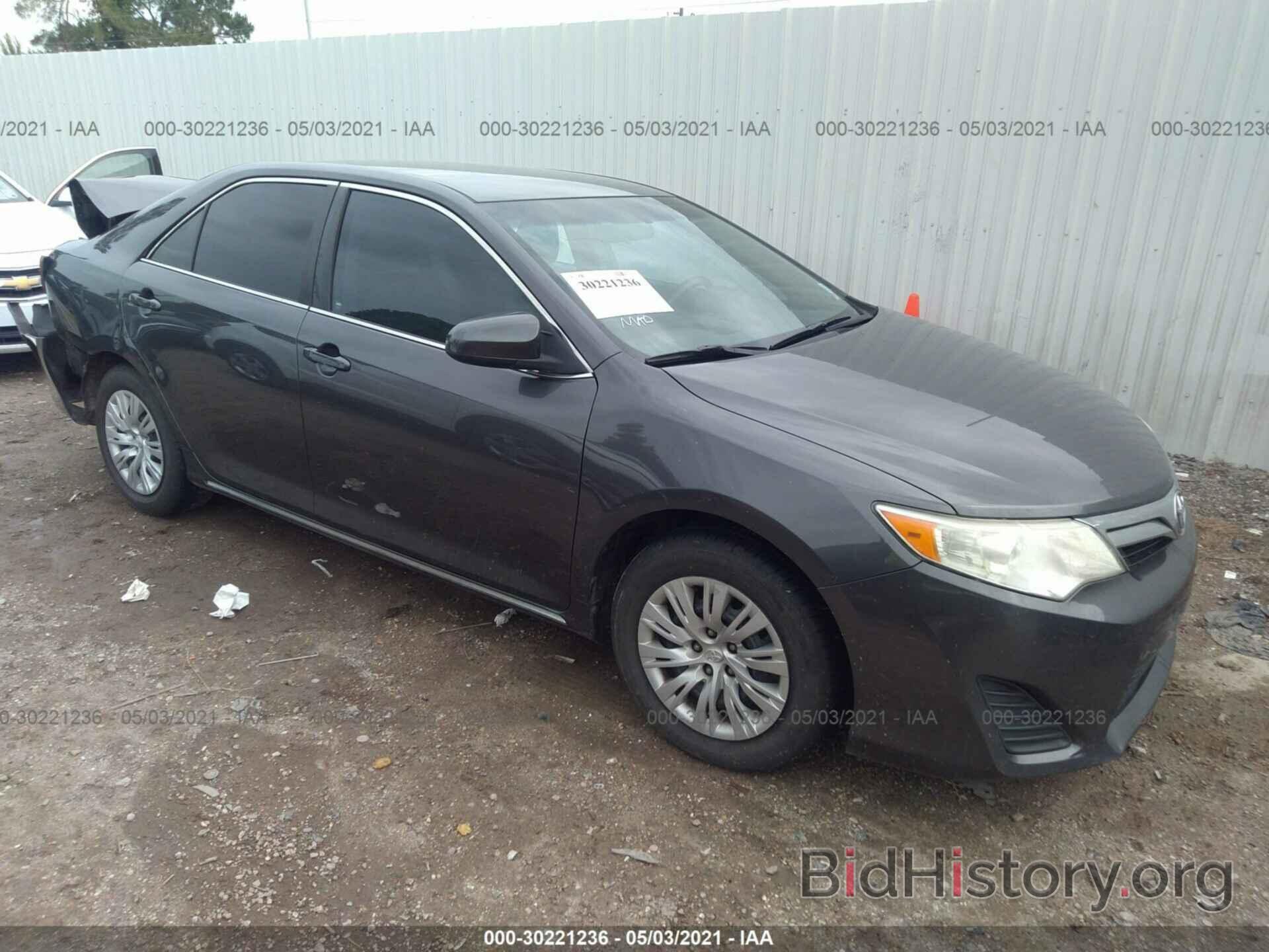Photo 4T4BF1FK2CR167111 - TOYOTA CAMRY 2012