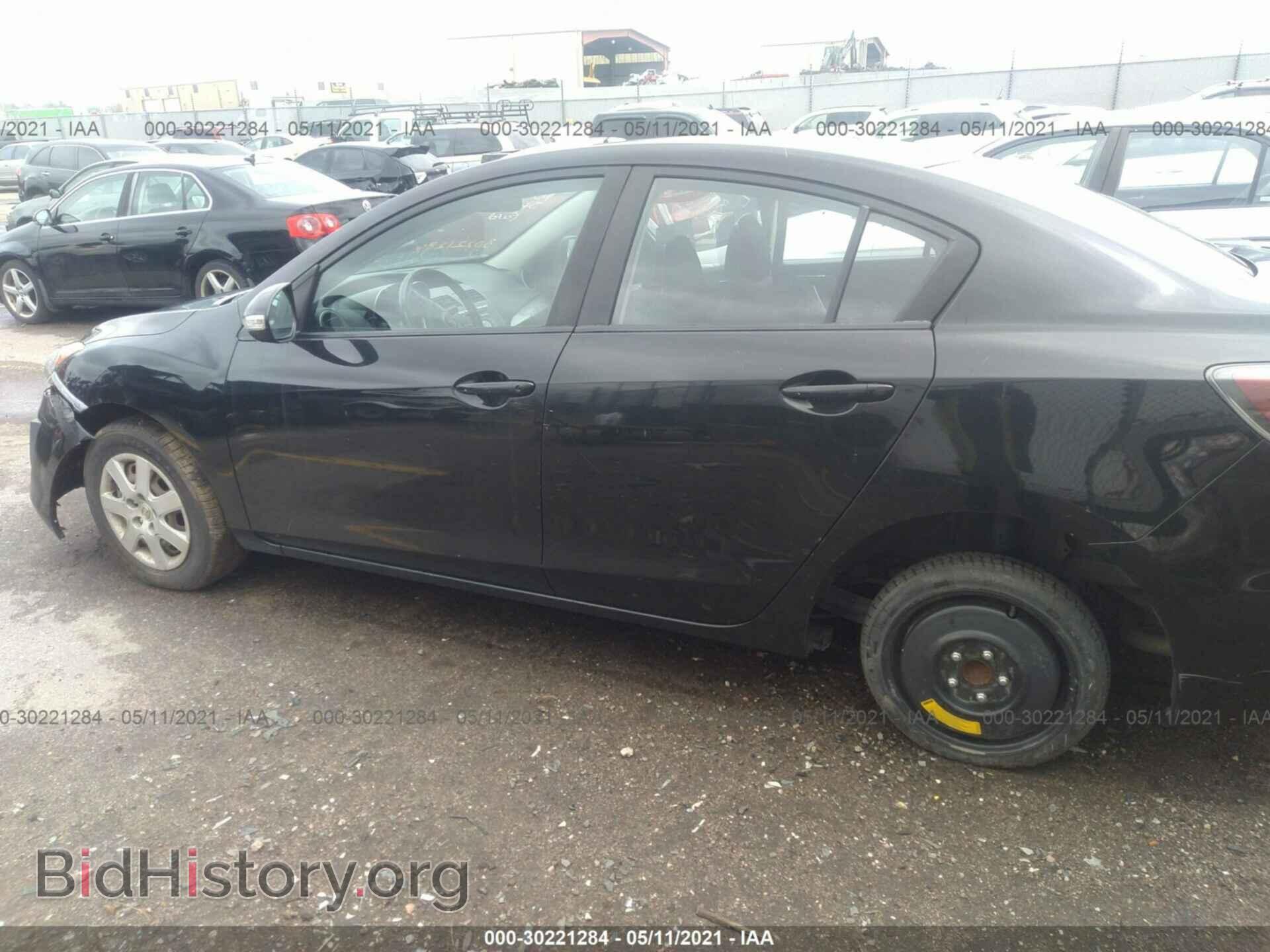 2010 MAZDA MAZDA3 - VIN: JM1BL1S63A1138845 - Фото 3