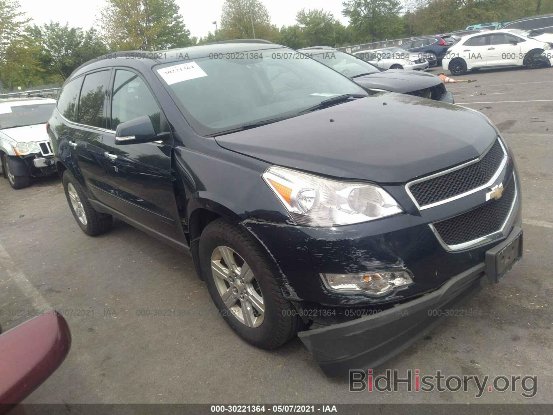Photo 1GNKVGED9BJ348737 - CHEVROLET TRAVERSE 2011