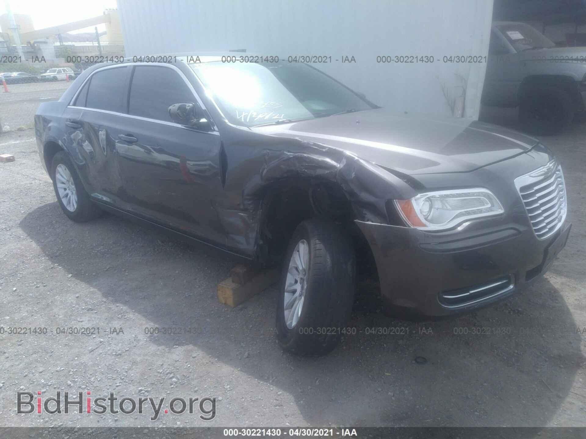 Фотография 2C3CCAAGXEH222316 - CHRYSLER 300 2014