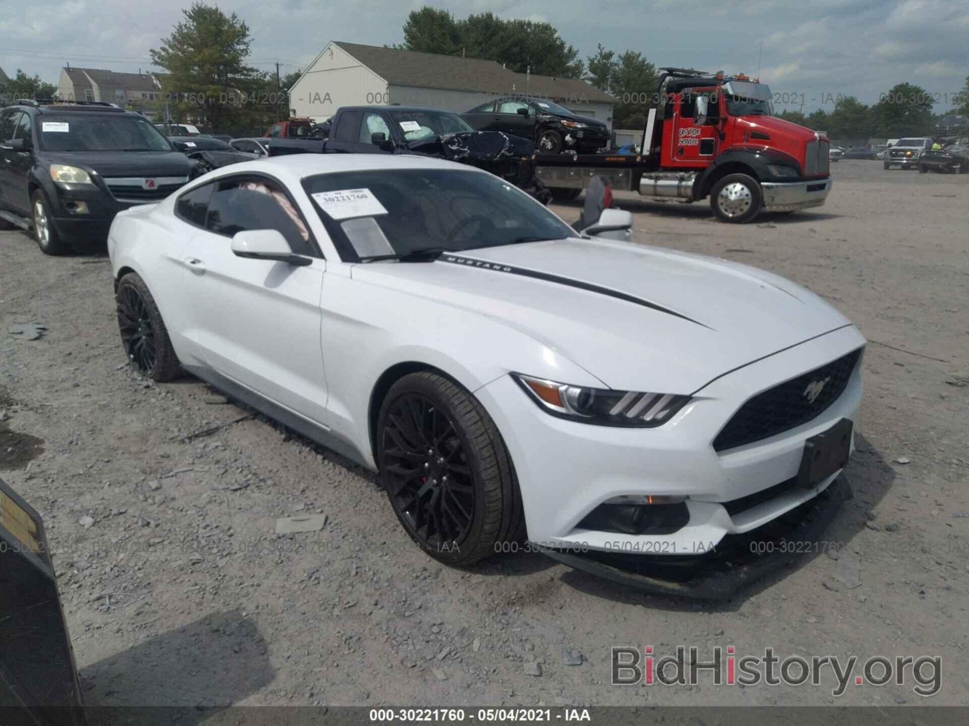 Photo 1FA6P8TH0H5296101 - FORD MUSTANG 2017