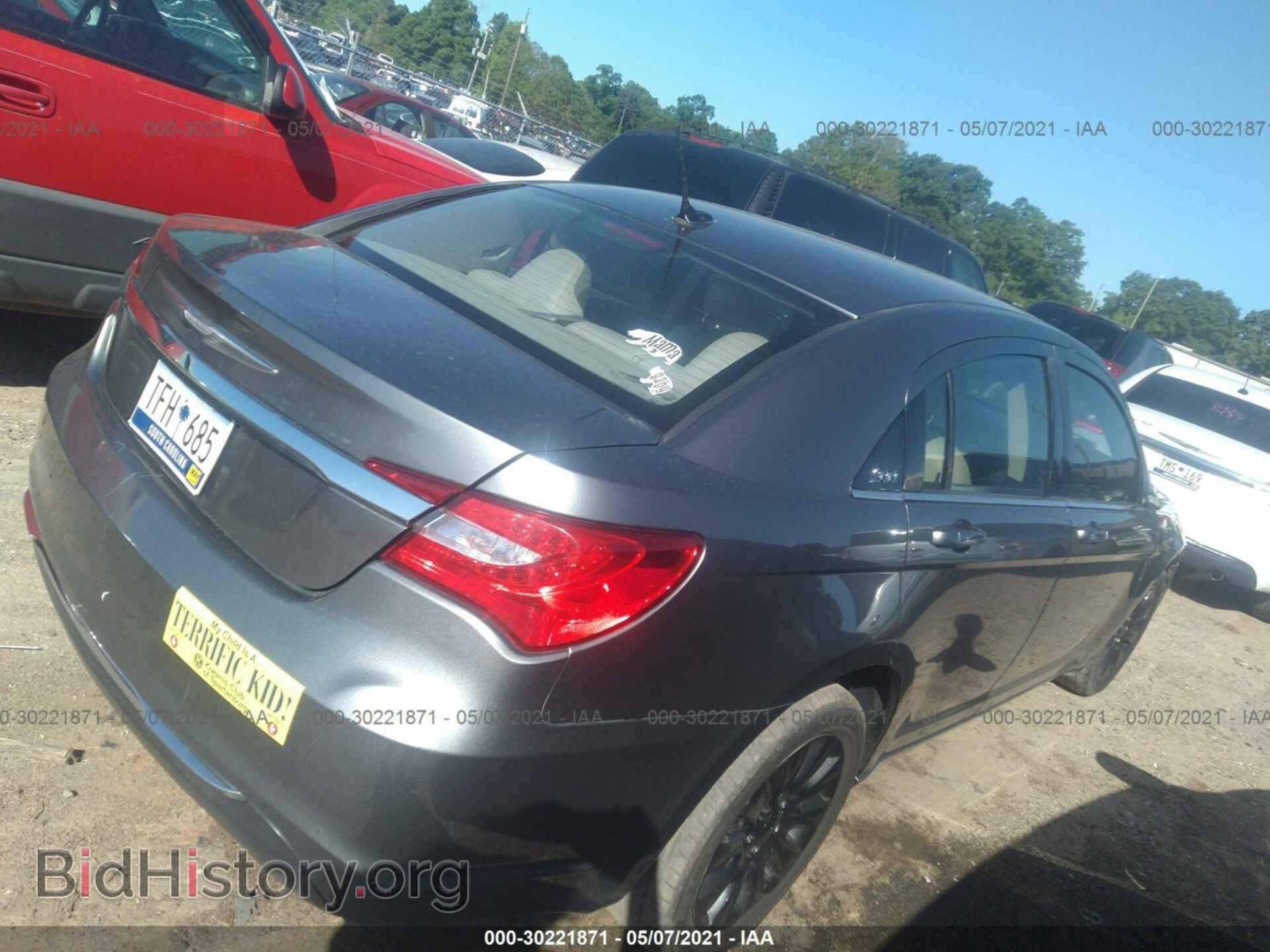 2012 CHRYSLER 200 - VIN: 1C3CCBAB5CN120792 - Фото 4