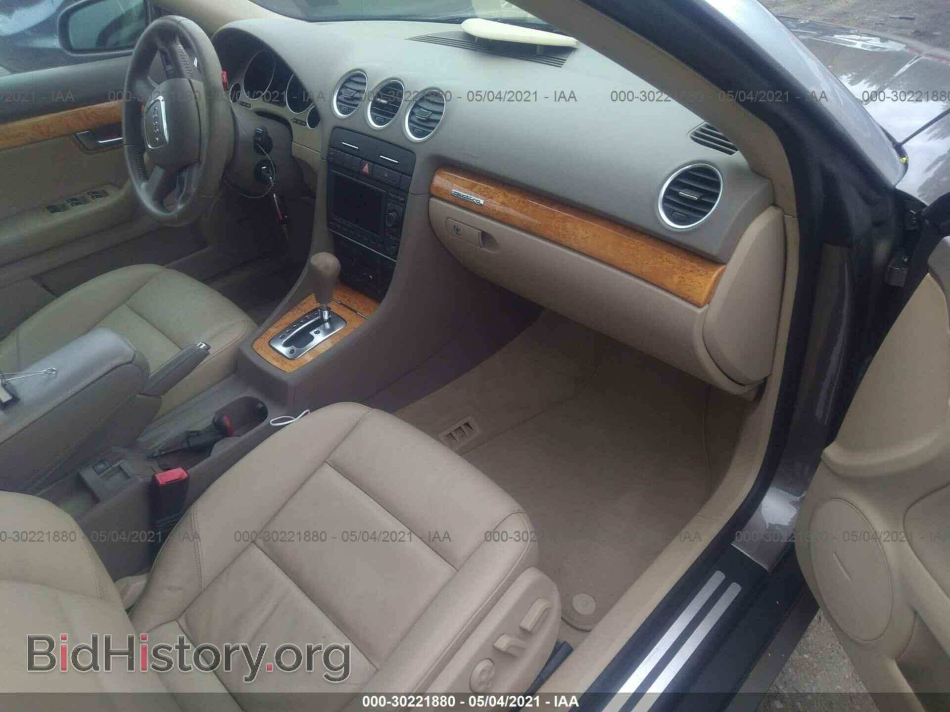 2009 AUDI A4 - VIN: WAUDF48H19K010391 - Фото 5