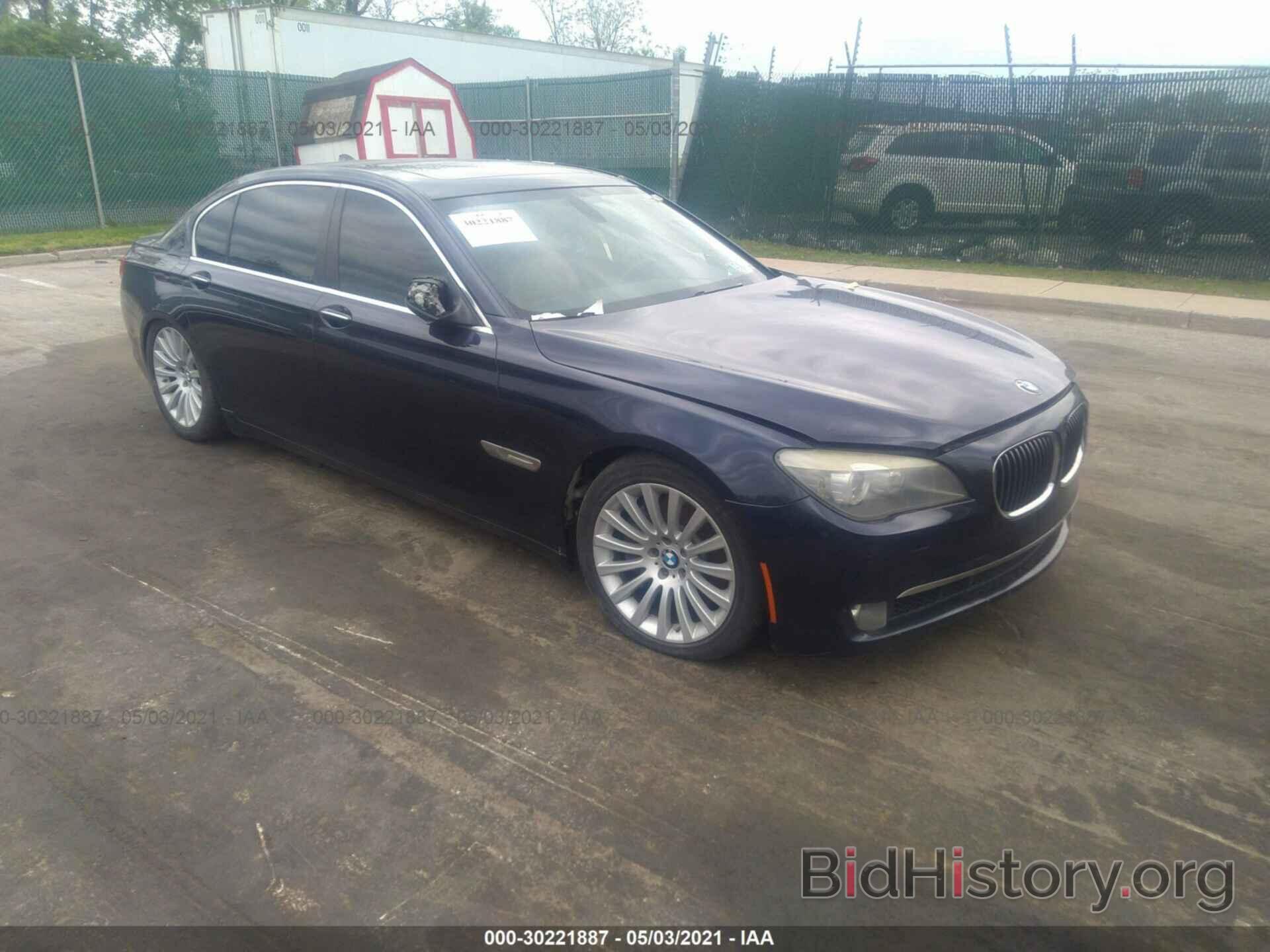 Photo WBAKB8C56CC964563 - BMW 7 SERIES 2012