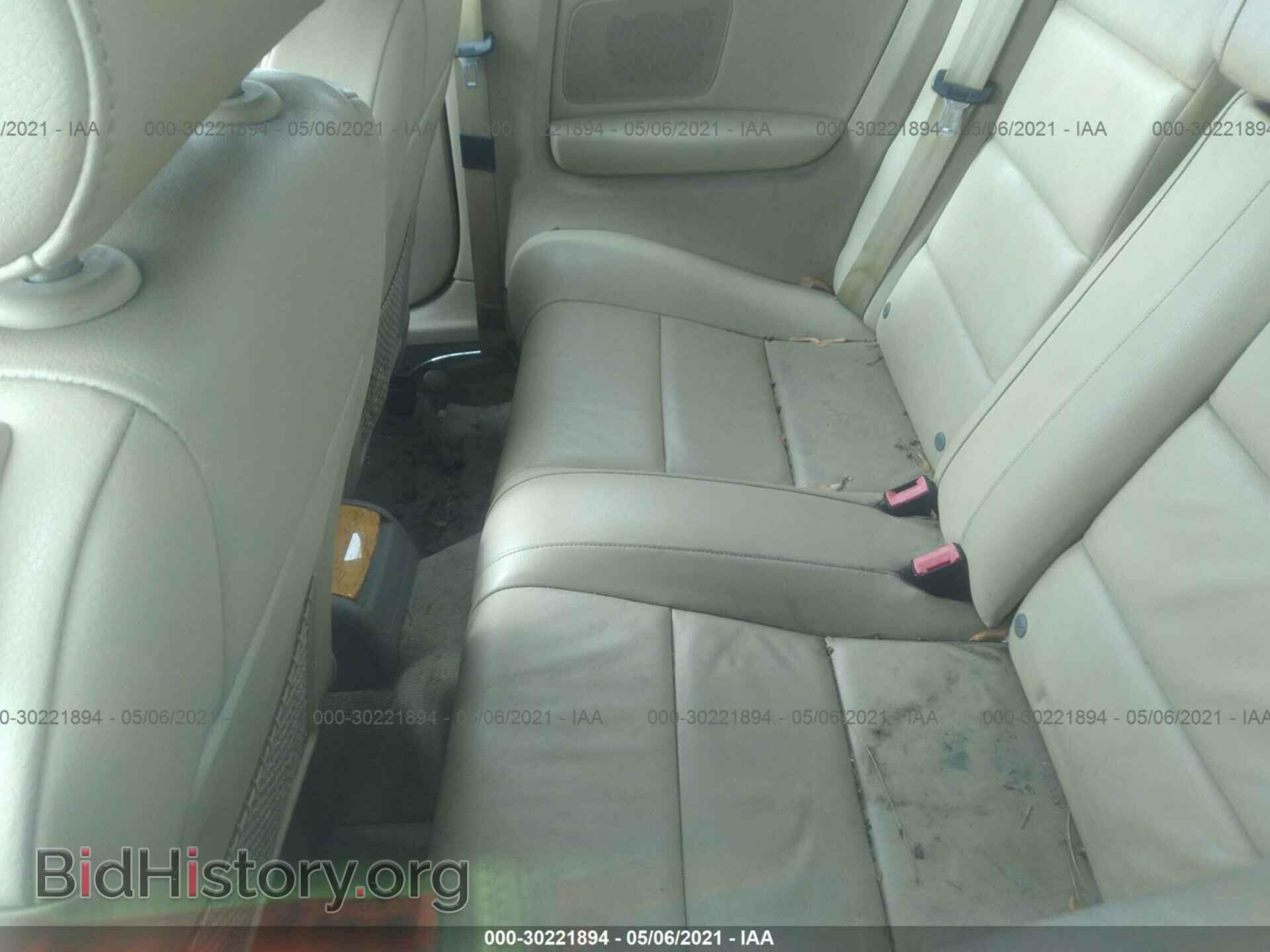 2009 AUDI A4 - VIN: WAUDF48H69K001007 - Фото 8
