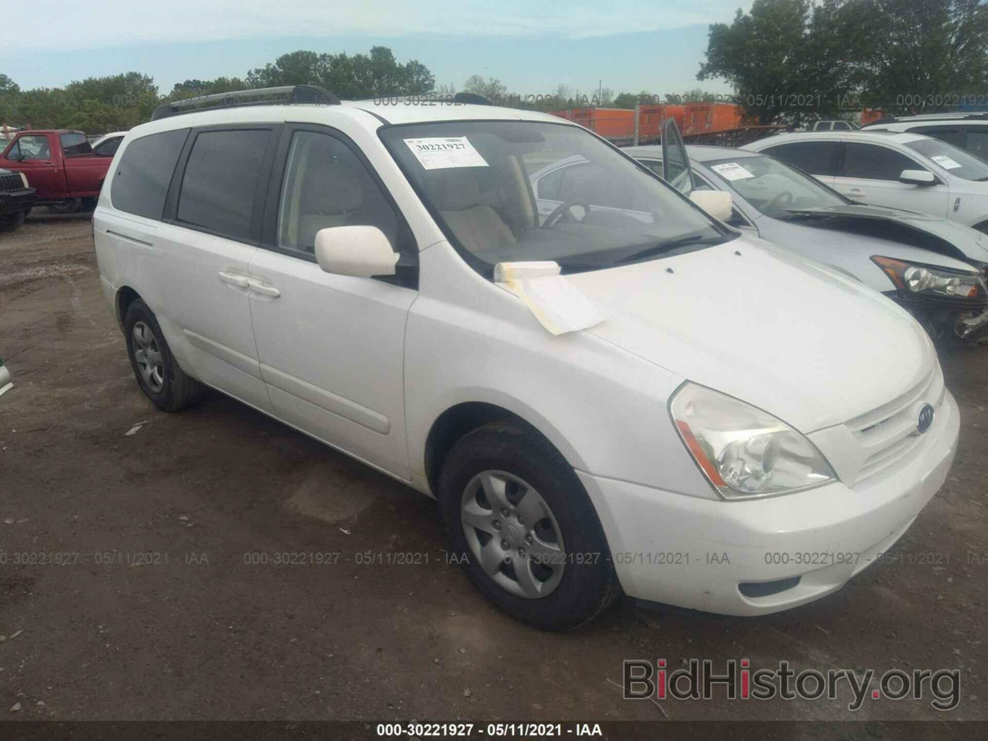 Photo KNDMB233696276982 - KIA SEDONA 2009