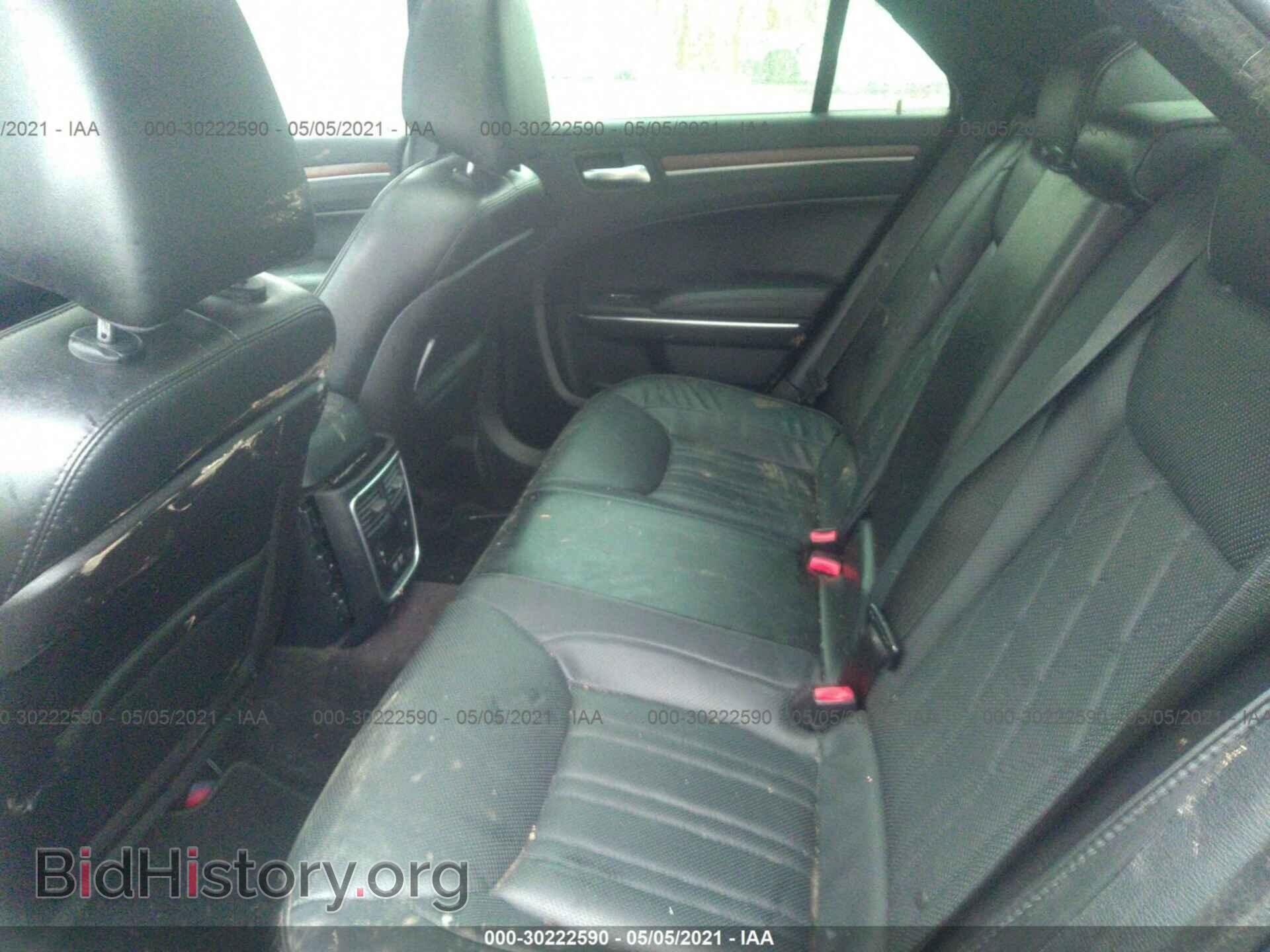 2017 CHRYSLER 300 - VIN: 2C3CCASG7HH513486 - Фото 8