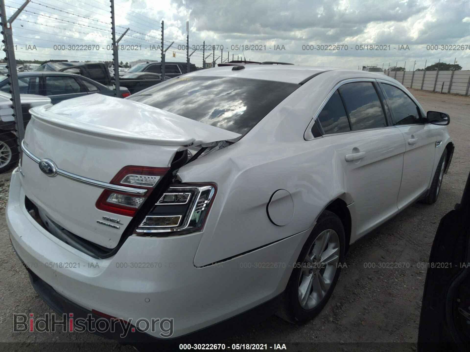 2013 FORD TAURUS - VIN: 1FAHP2E85DG224568 - Фото 4