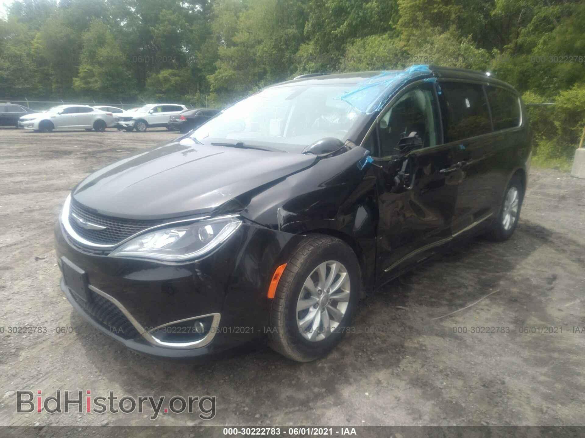 2018 CHRYSLER PACIFICA - VIN: 2C4RC1BG6JR352375 - Фото 2