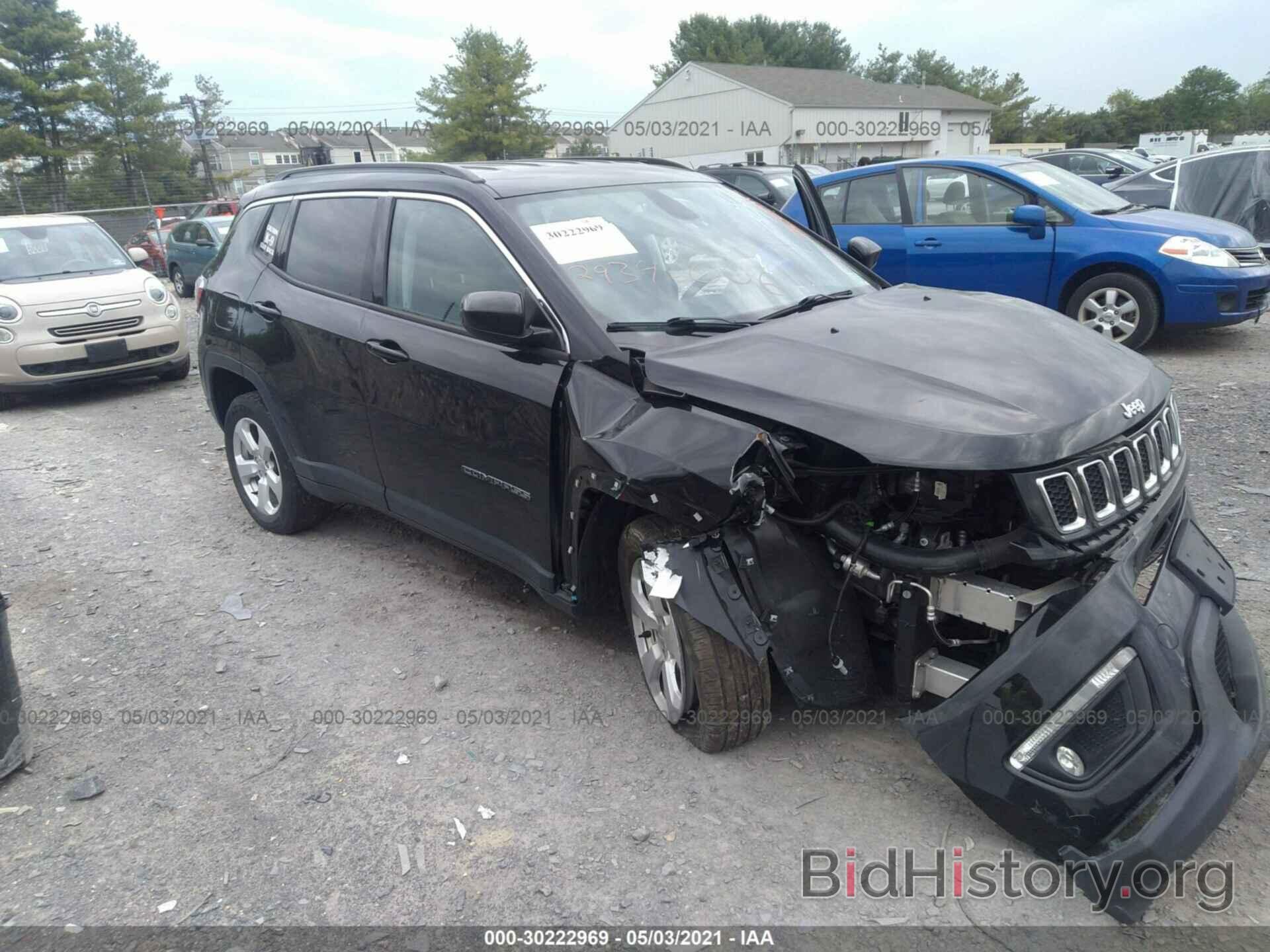 Photo 3C4NJDBB0JT313837 - JEEP COMPASS 2018