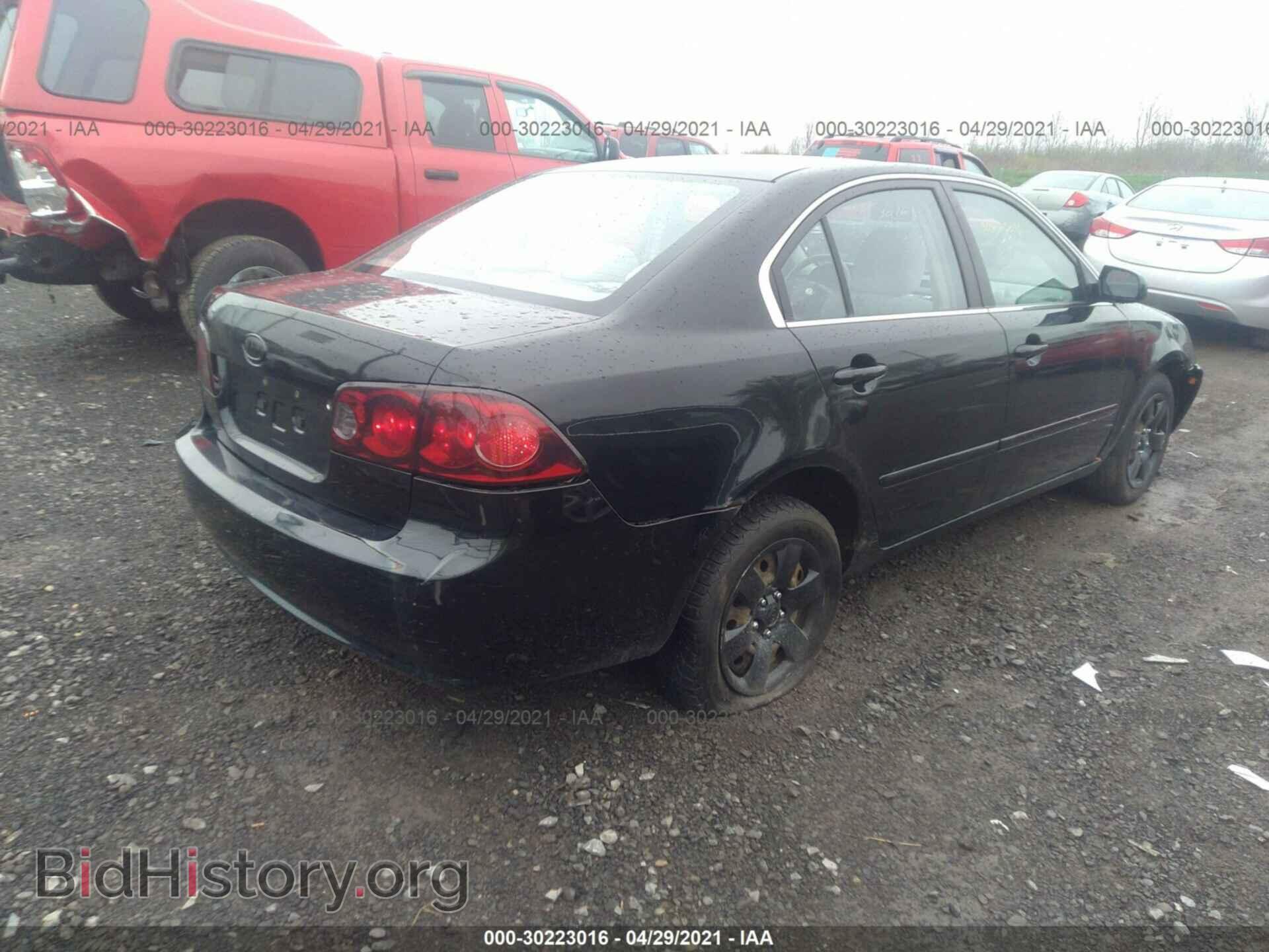 2008 KIA OPTIMA - VIN: KNAGE123785222544 - Photo 4