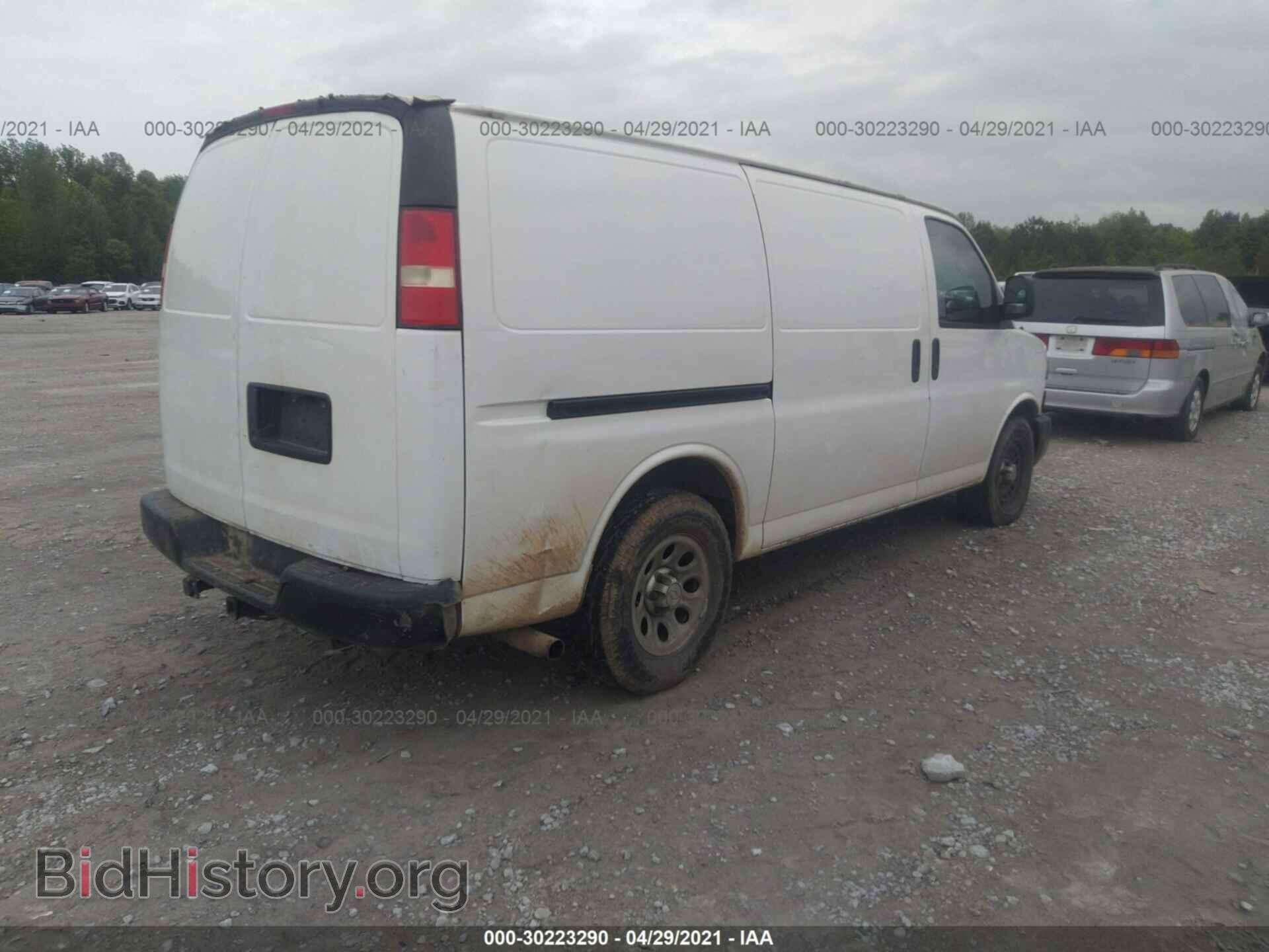2012 CHEVROLET EXPRESS CARGO VAN - VIN: 1GCSGAFX8C1144280 - Фото 4