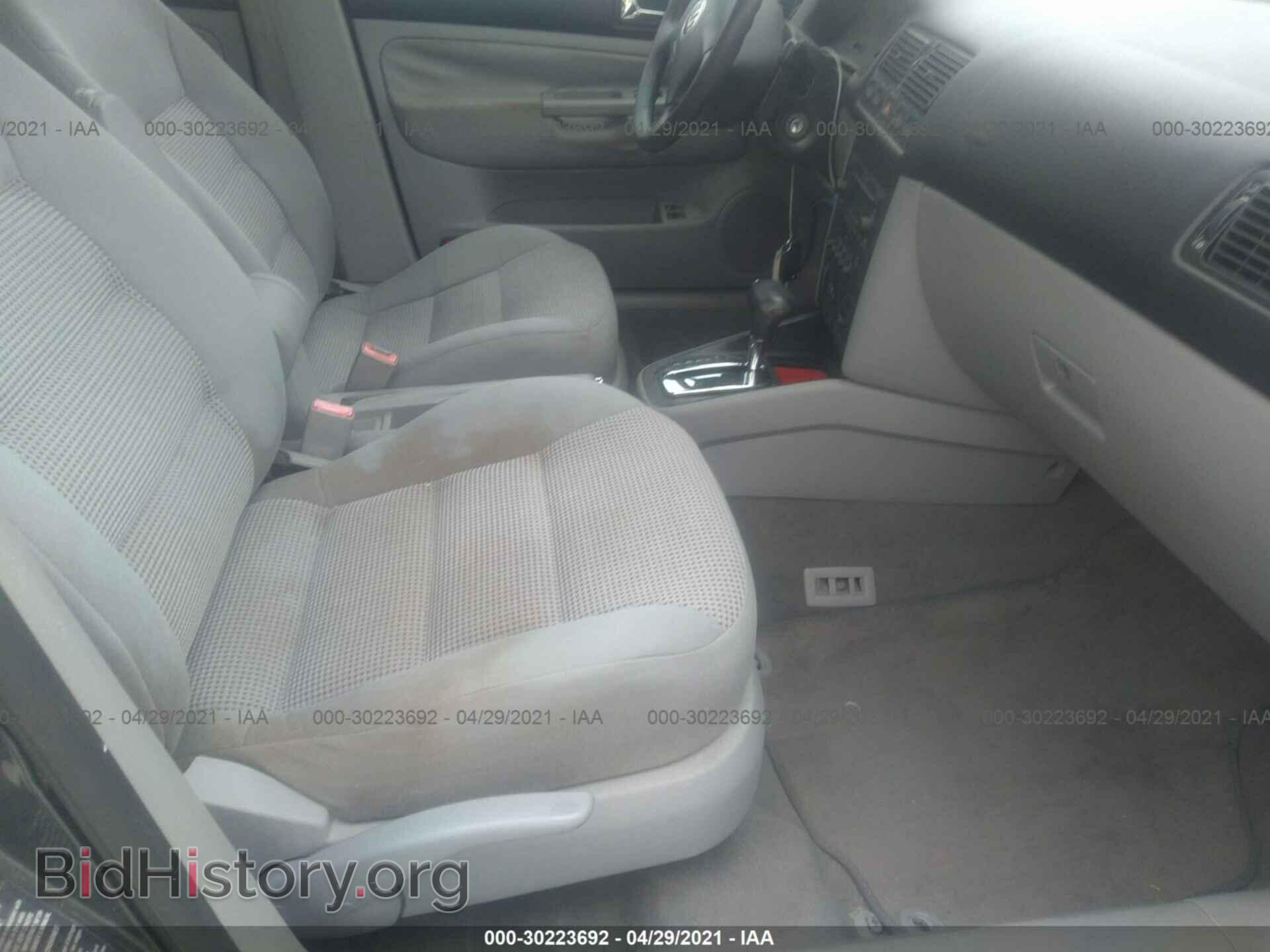 2006 VOLKSWAGEN GOLF - VIN: 9BWGL61J464012966 - Фото 5