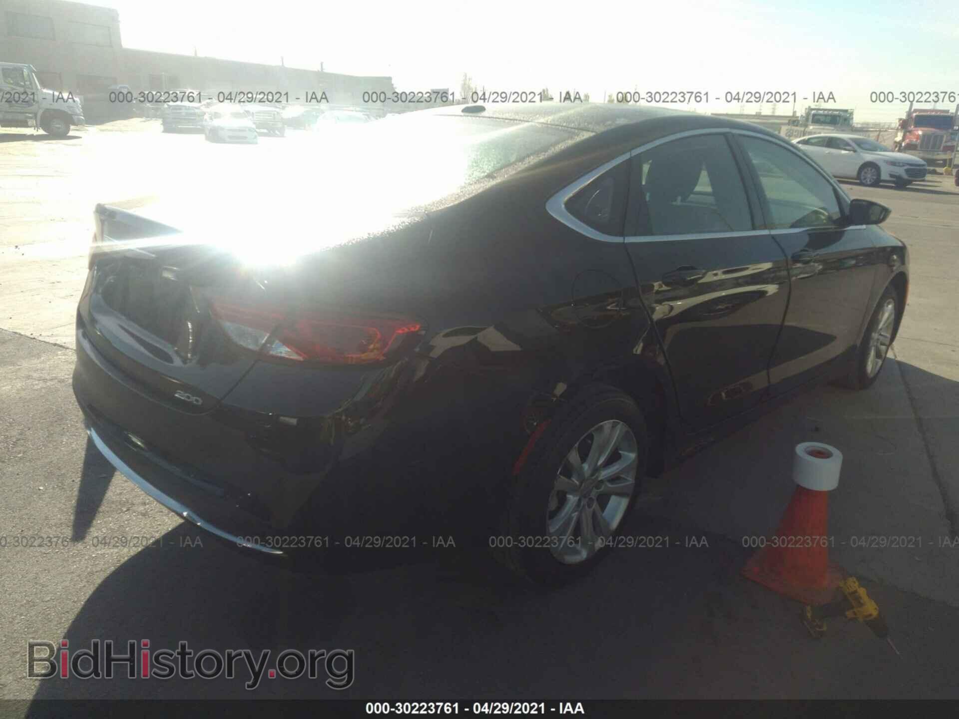 2015 CHRYSLER 200 - VIN: 1C3CCCAB5FN660461 - Фото 4