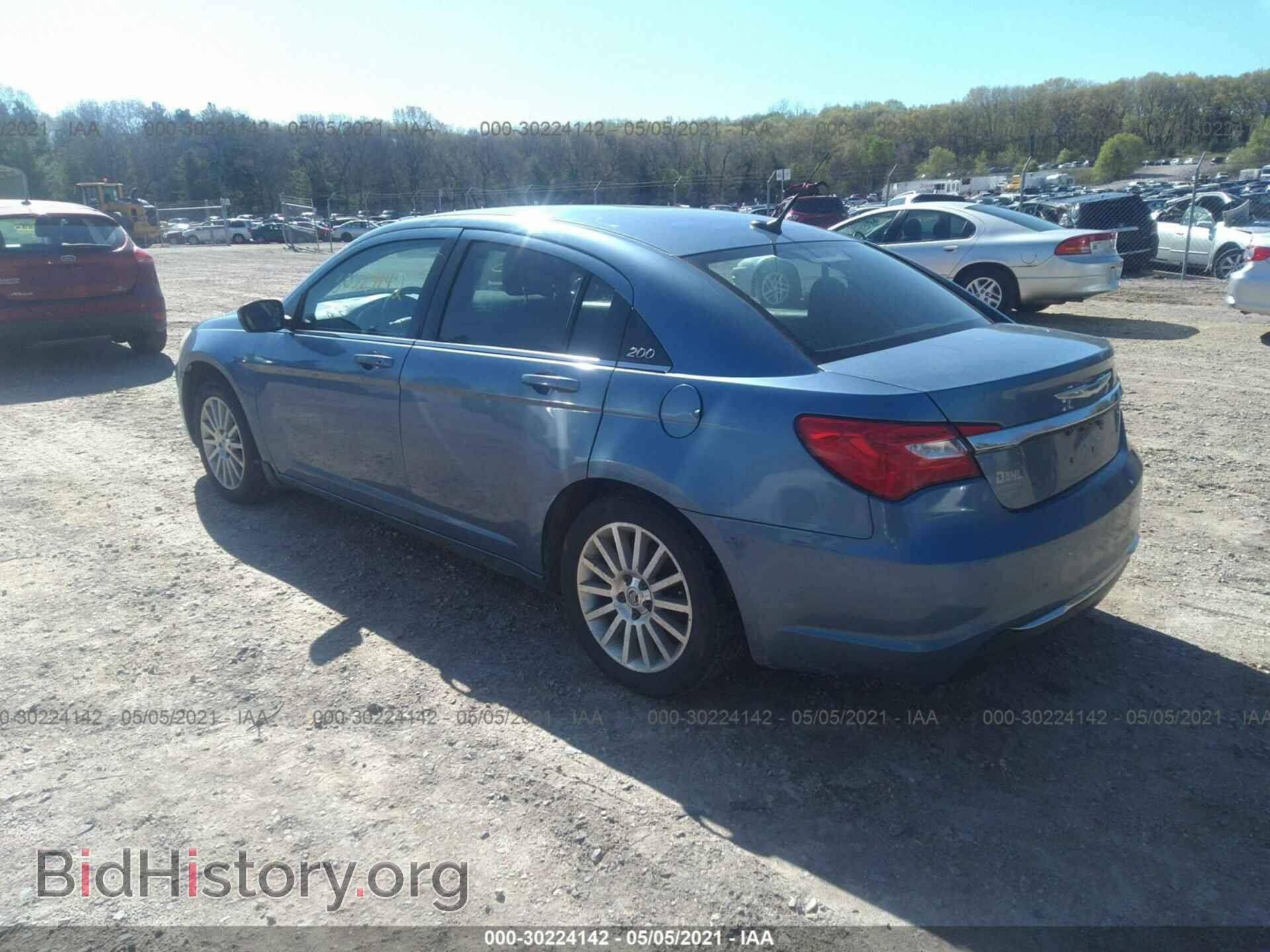 2011 CHRYSLER 200 - VIN: 1C3BC1FB3BN539639 - Фото 3