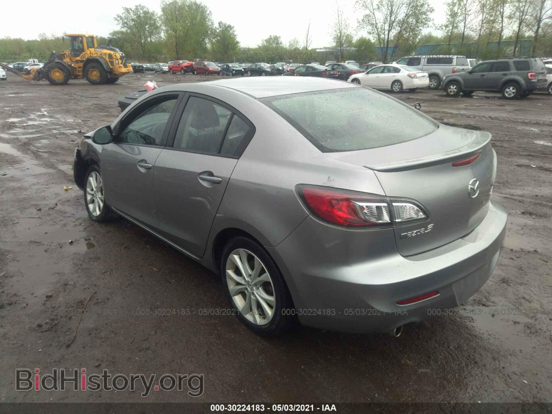 2011 MAZDA MAZDA3 - VIN: JM1BL1U55B1368733 - Фото 3