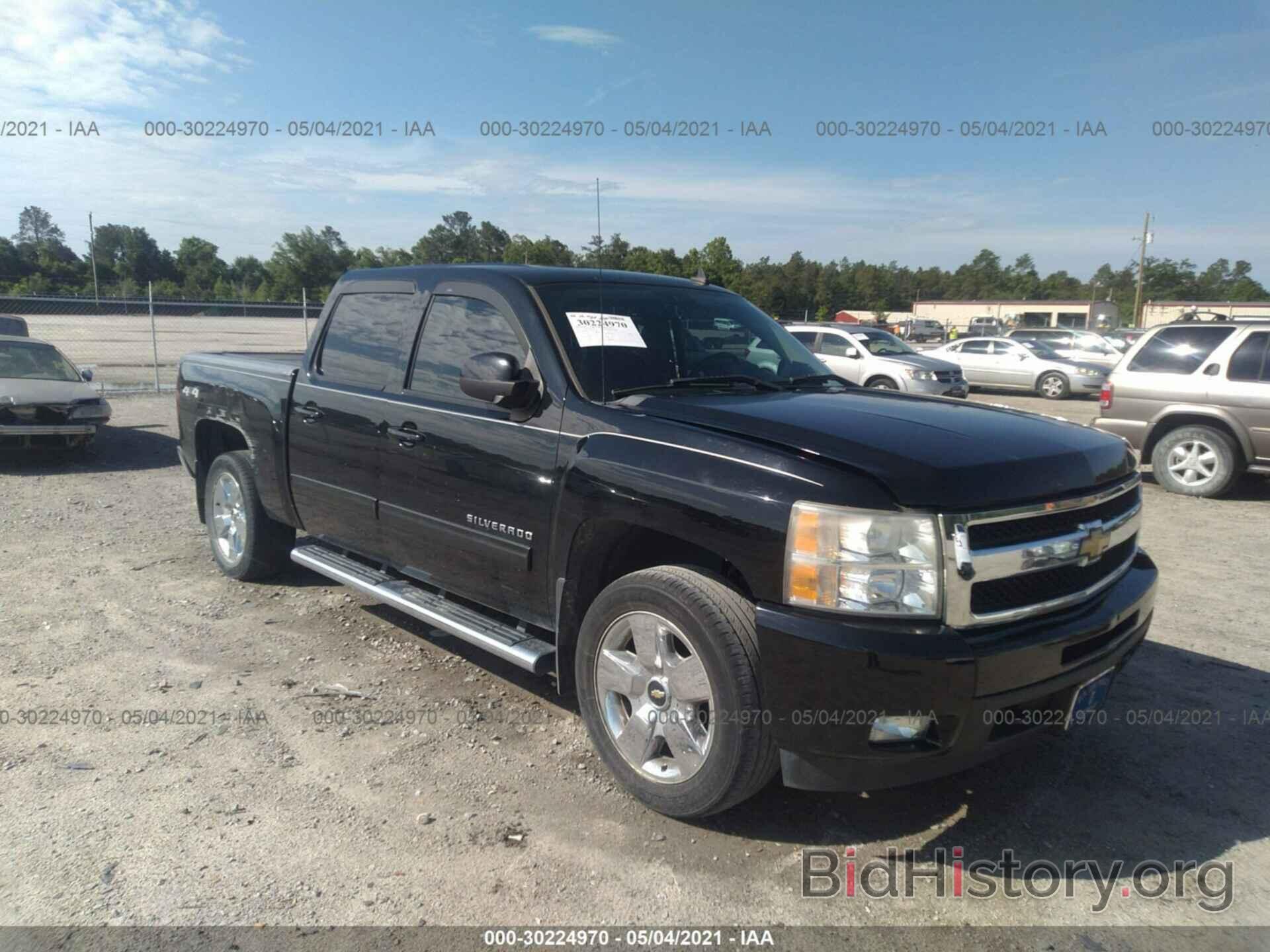 Photo 3GCPKTE36BG257742 - CHEVROLET SILVERADO 1500 2011