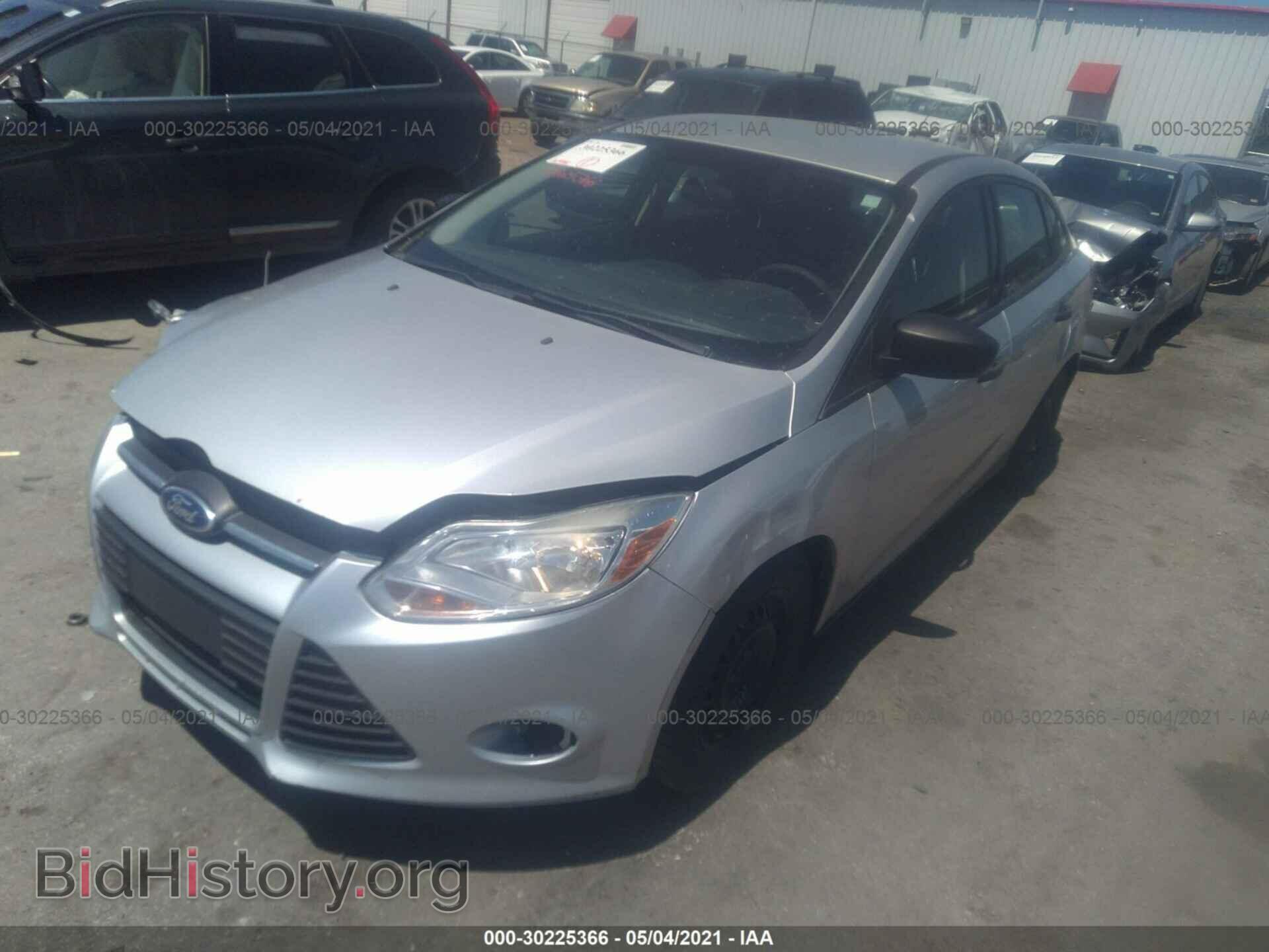 2013 FORD FOCUS - VIN: 1FADP3E25DL337380 - Photo 2