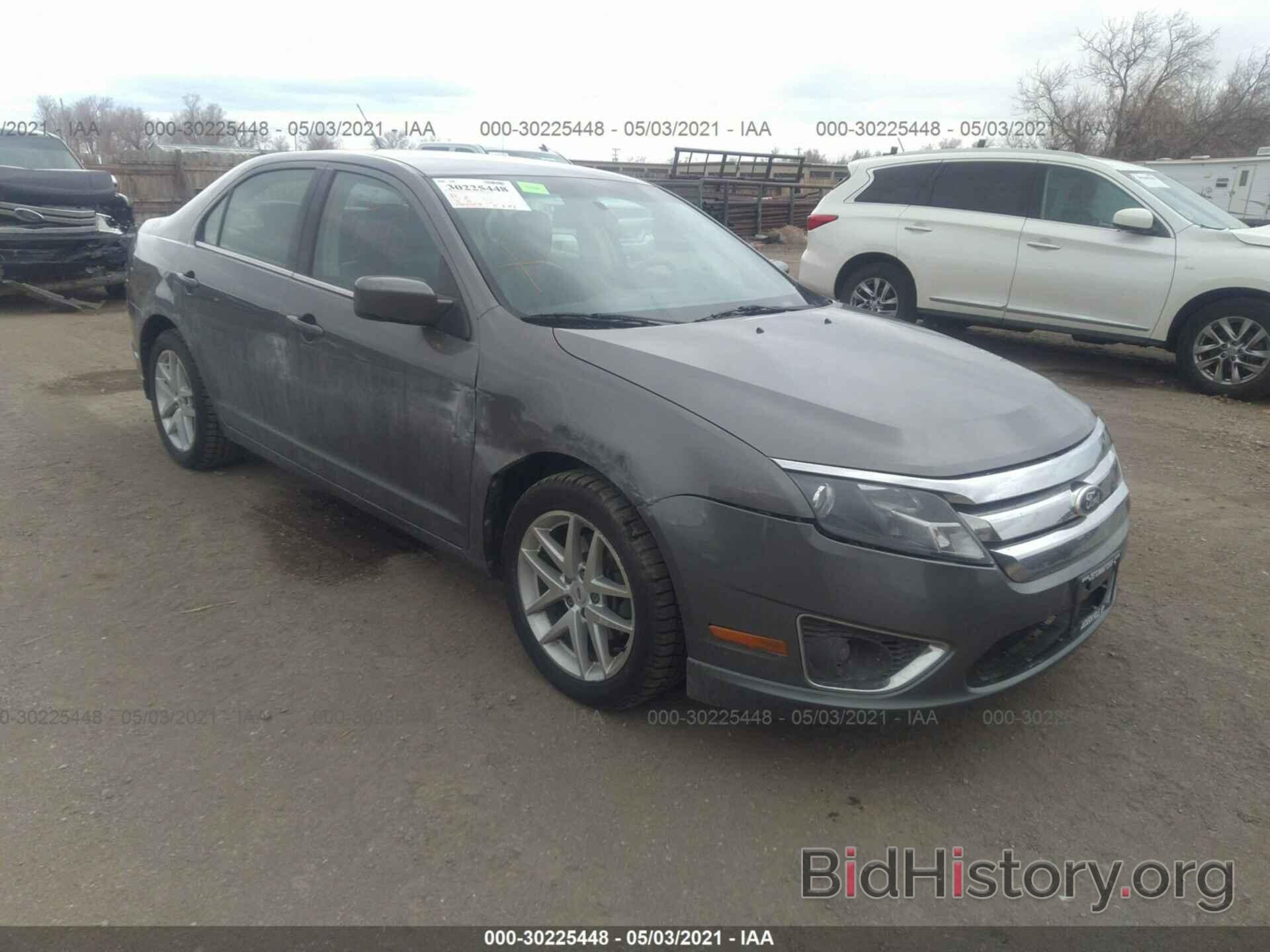 Photo 3FAHP0JG6AR389826 - FORD FUSION 2010