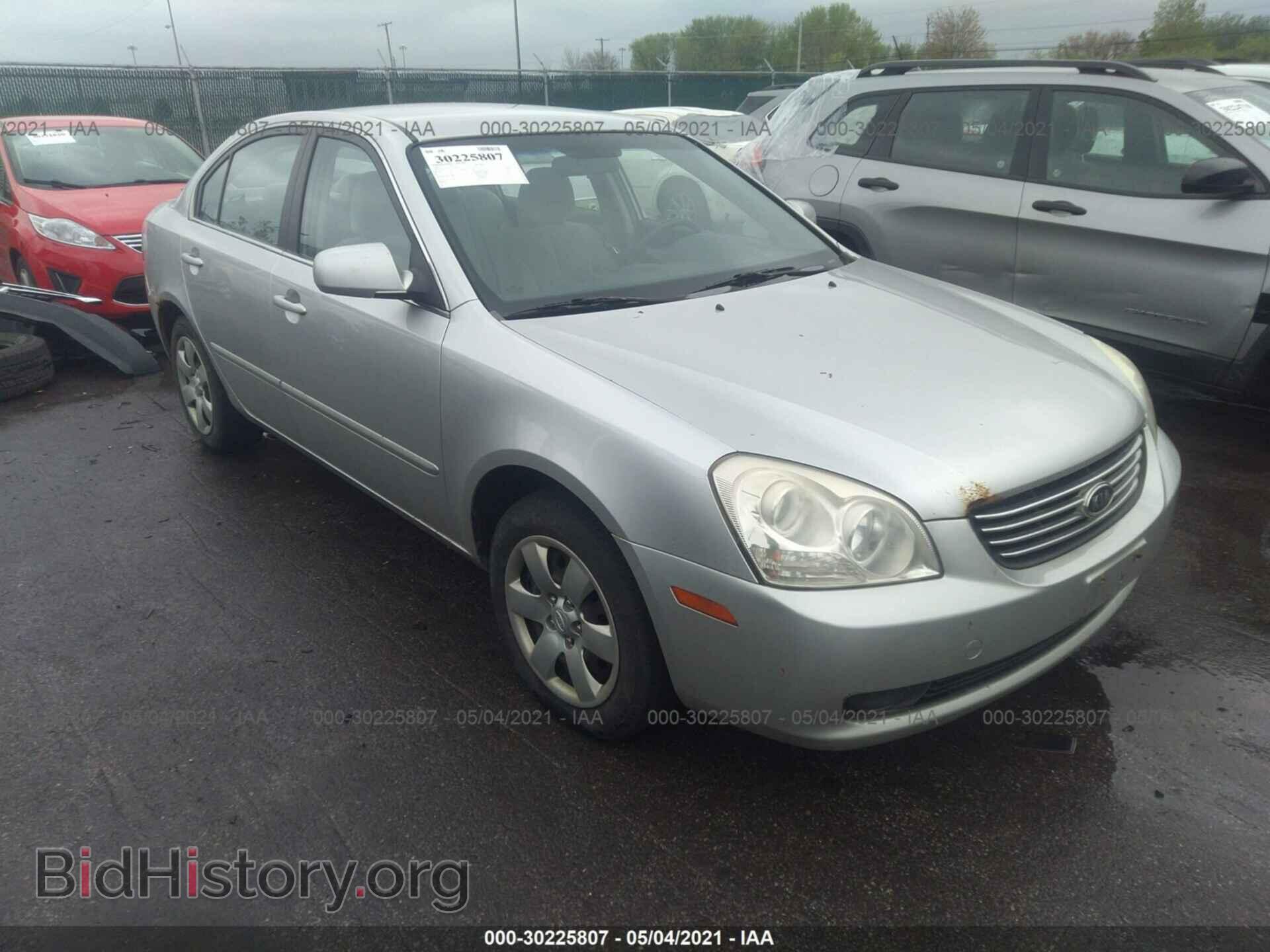 Фотография KNAGE123675124135 - KIA OPTIMA 2007