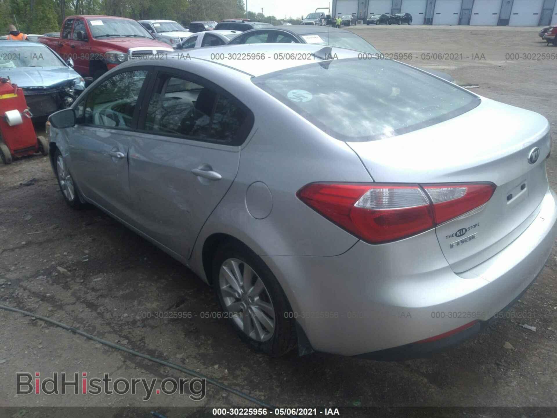 2014 KIA FORTE - VIN: KNAFX4A69E5152883 - Фото 3