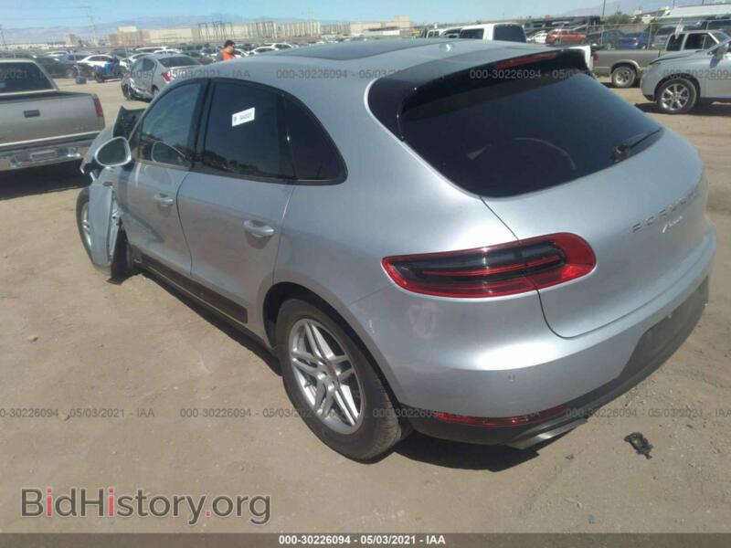 2017 Porsche MACAN (VIN WP1AA2A57HLB00550) — фото 3 из 11