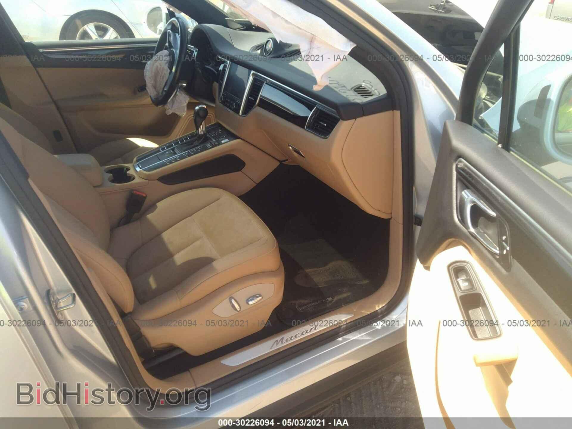 2017 PORSCHE MACAN - VIN: WP1AA2A57HLB00550 - Photo 5