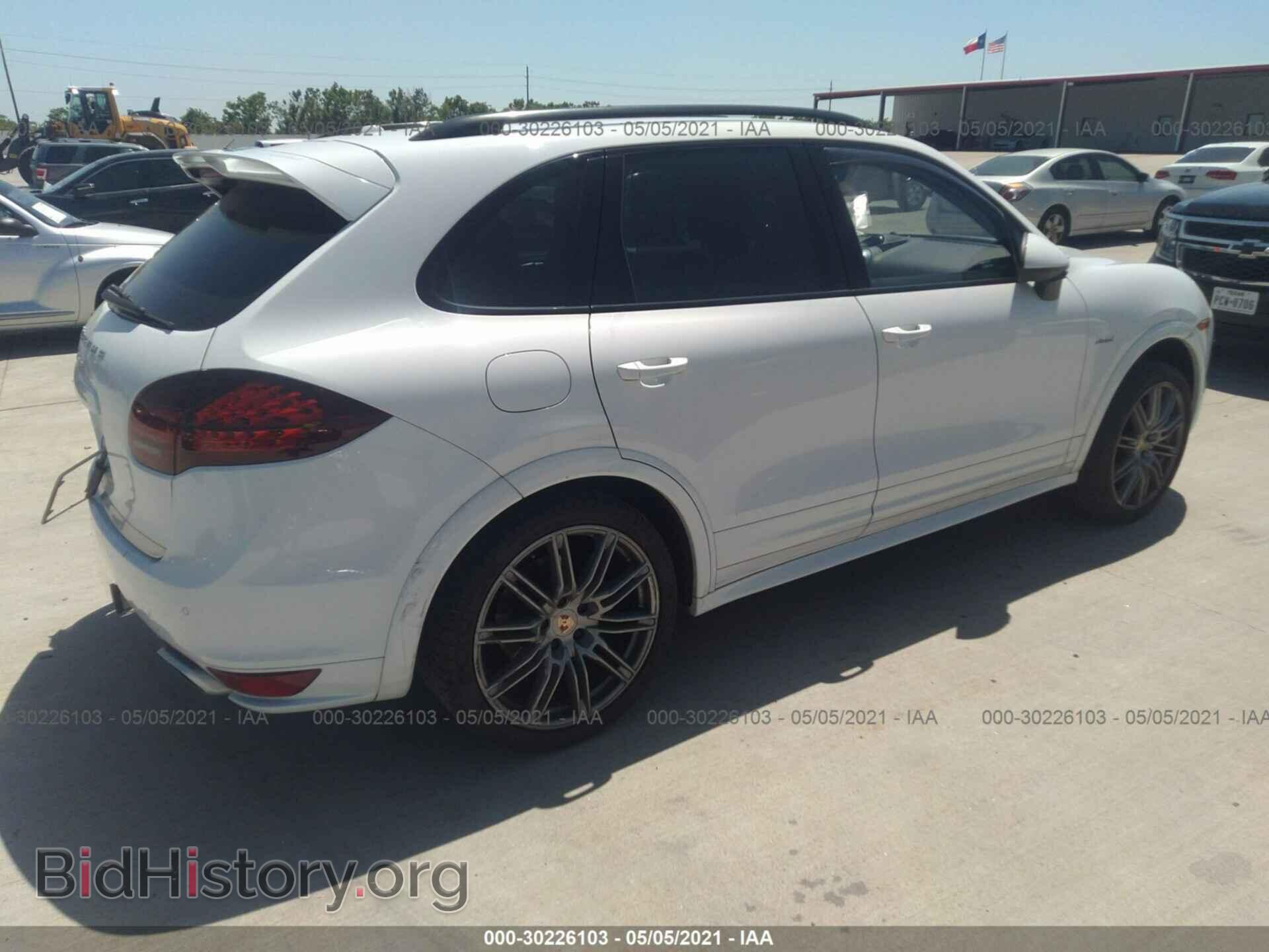2014 PORSCHE CAYENNE - VIN: WP1AF2A2XELA42873 - Фото 4