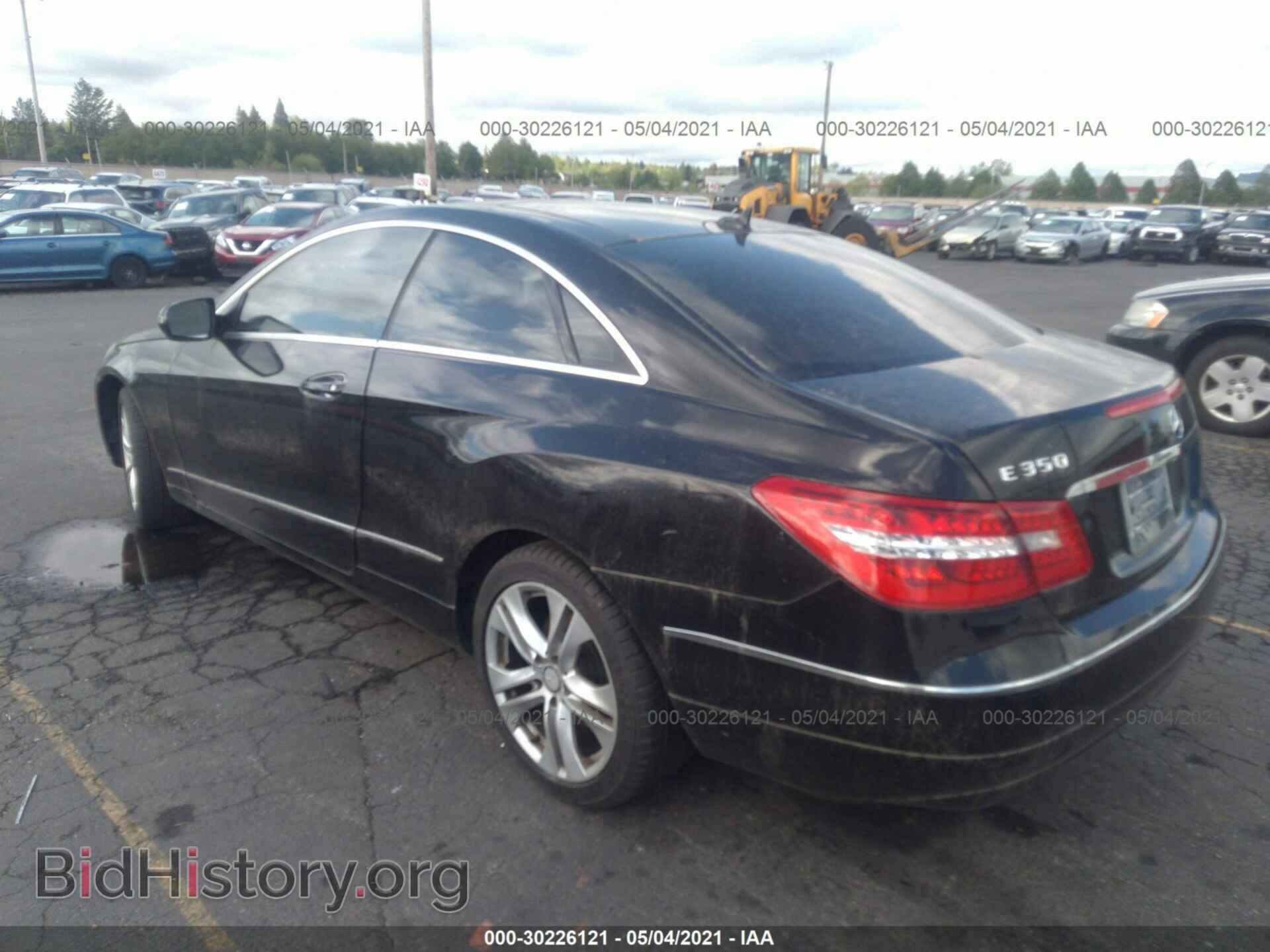 2010 MERCEDES-BENZ E-CLASS - VIN: WDDKJ5GB2AF021401 - Фото 3
