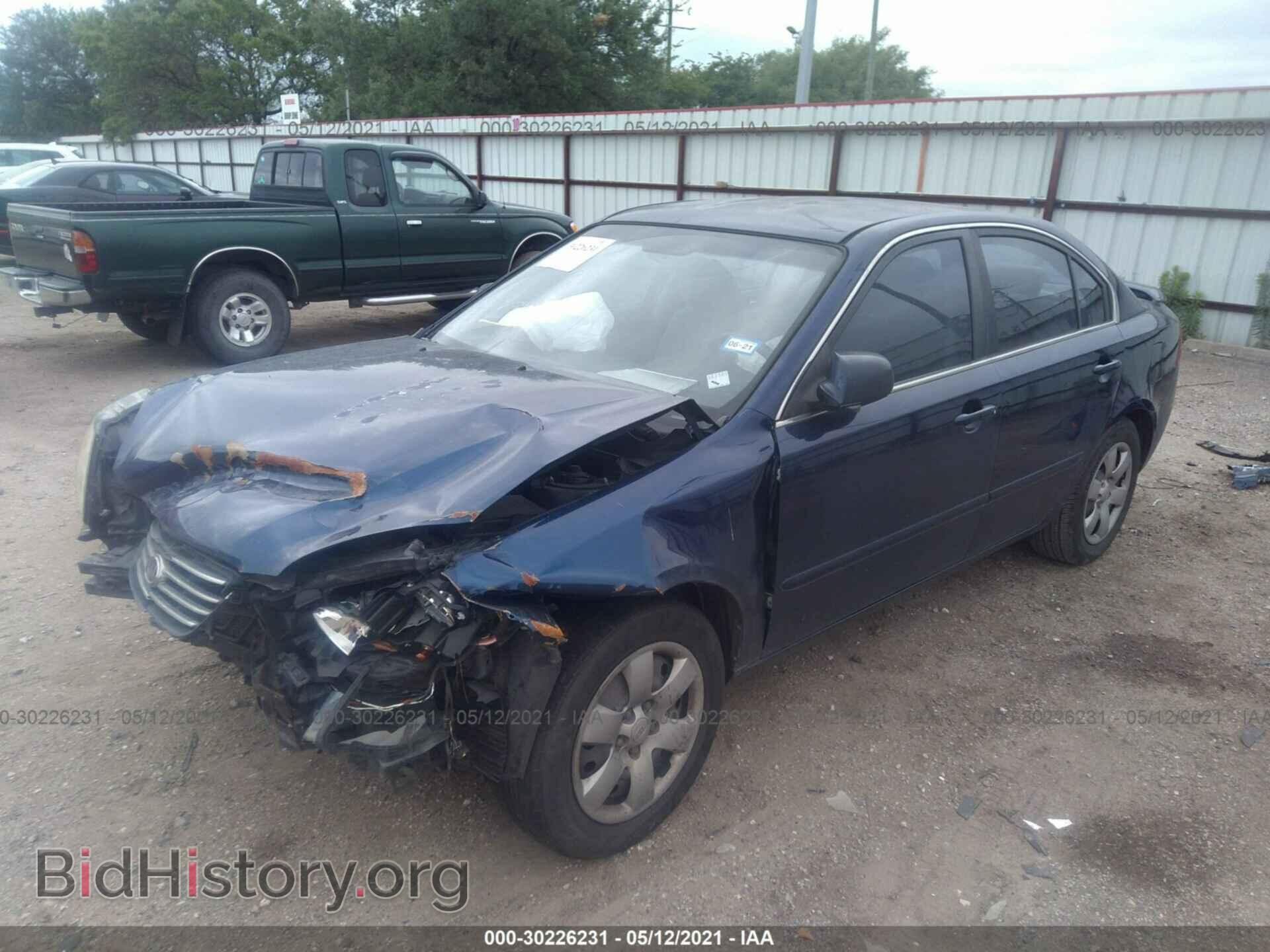 2008 KIA OPTIMA - VIN: KNAGE123285234164 - Фото 2