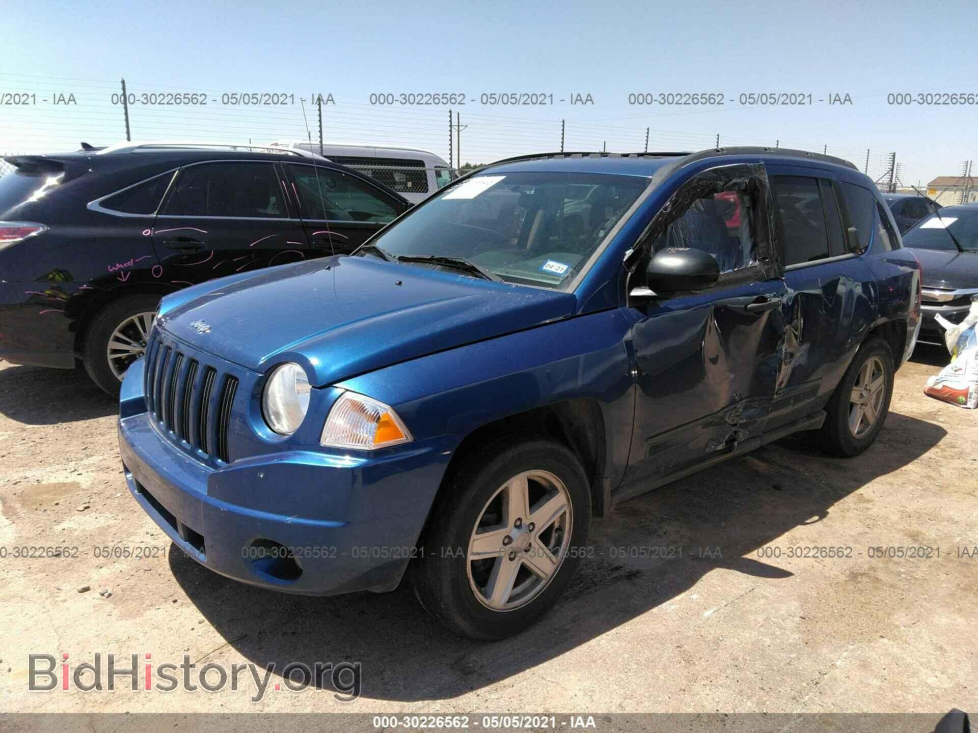 2009 JEEP COMPASS - VIN: 1J4FF47B39D217937 - Фото 2