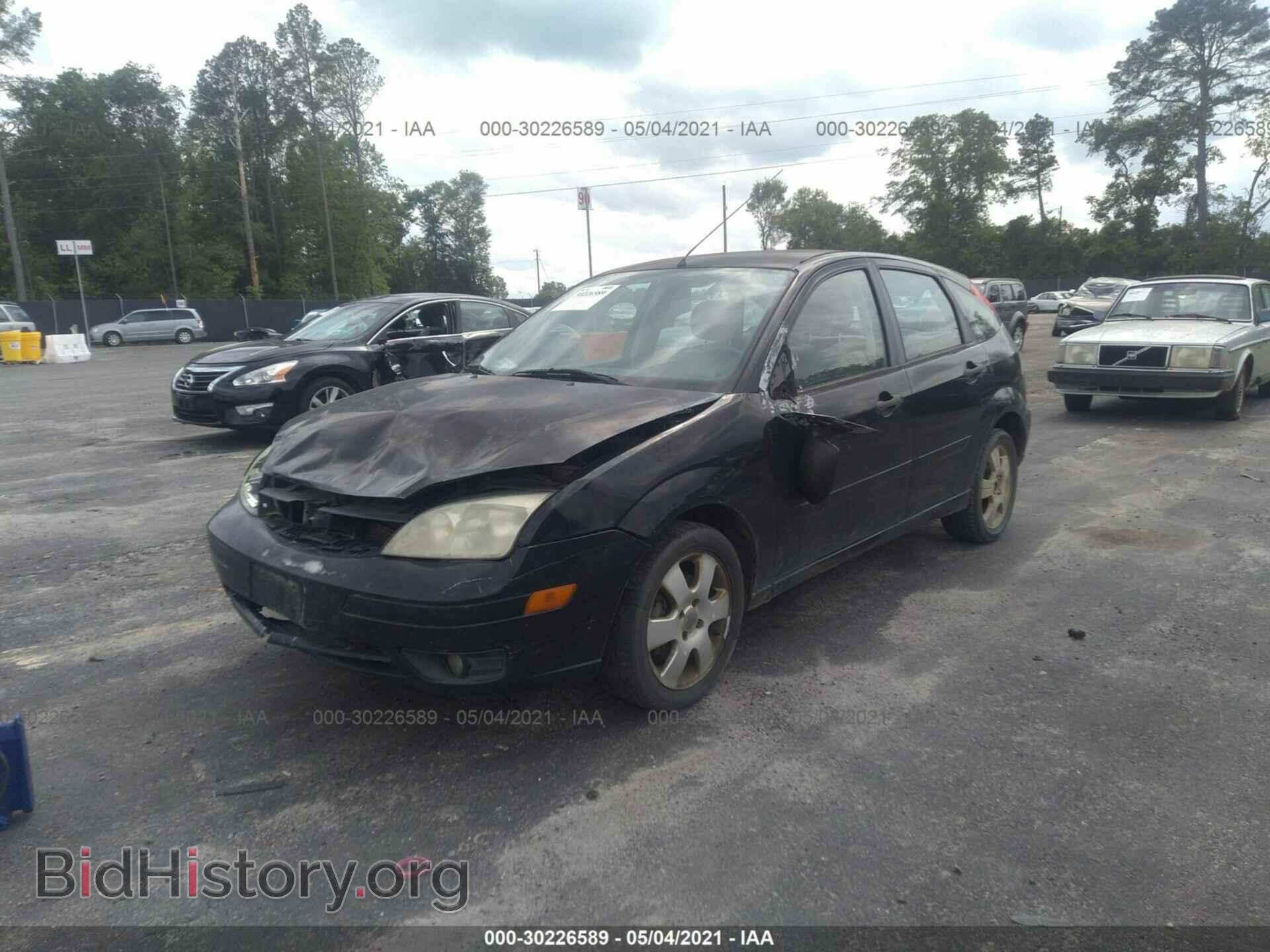 2007 FORD FOCUS - VIN: 1FAFP37NX7W330833 - Фото 2