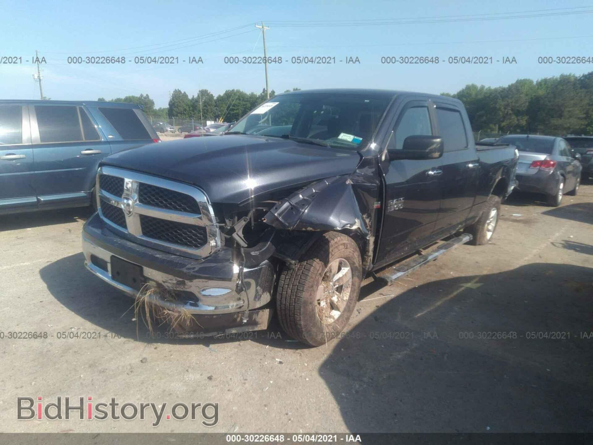 2017 RAM 1500 - VIN: 1C6RR7TT1HS592513 - Фото 2