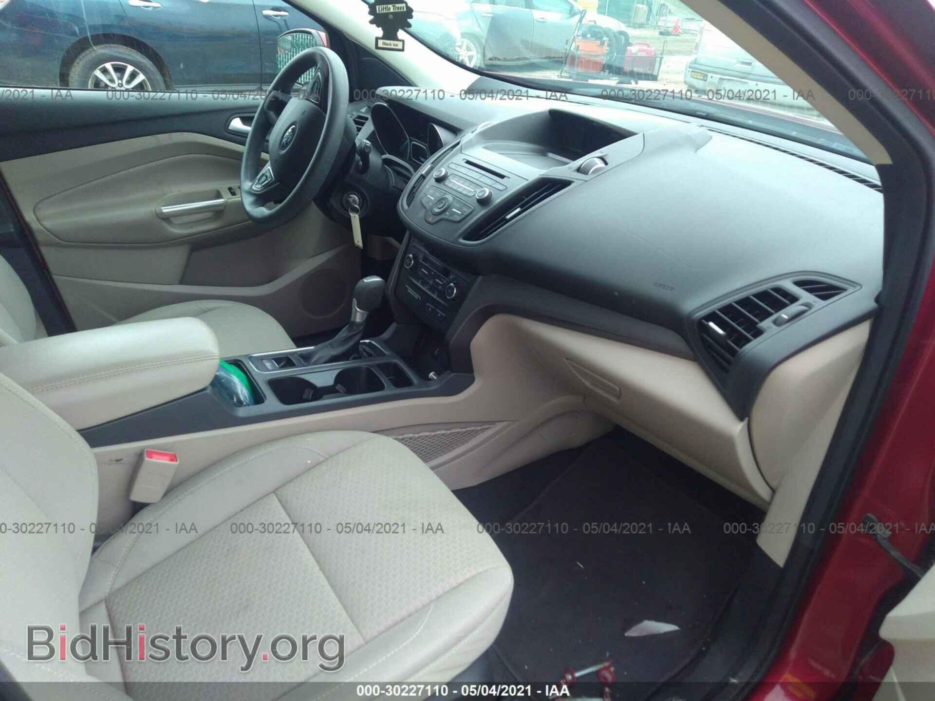 2017 FORD ESCAPE - VIN: 1FMCU9G97HUB00445 - Фото 5